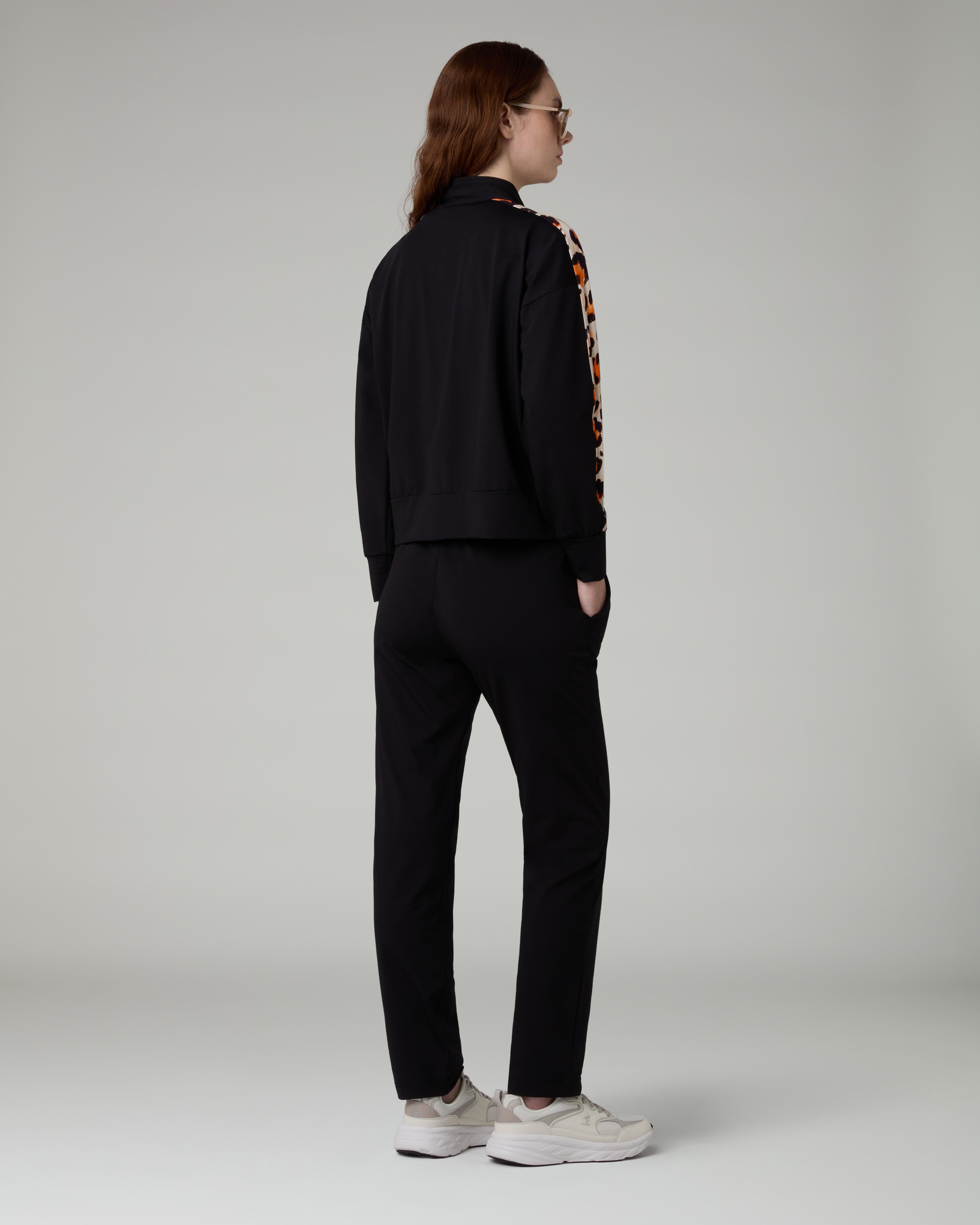 australian-urban-tracksuit-tuta-light-touch-nero-full-zip image 2