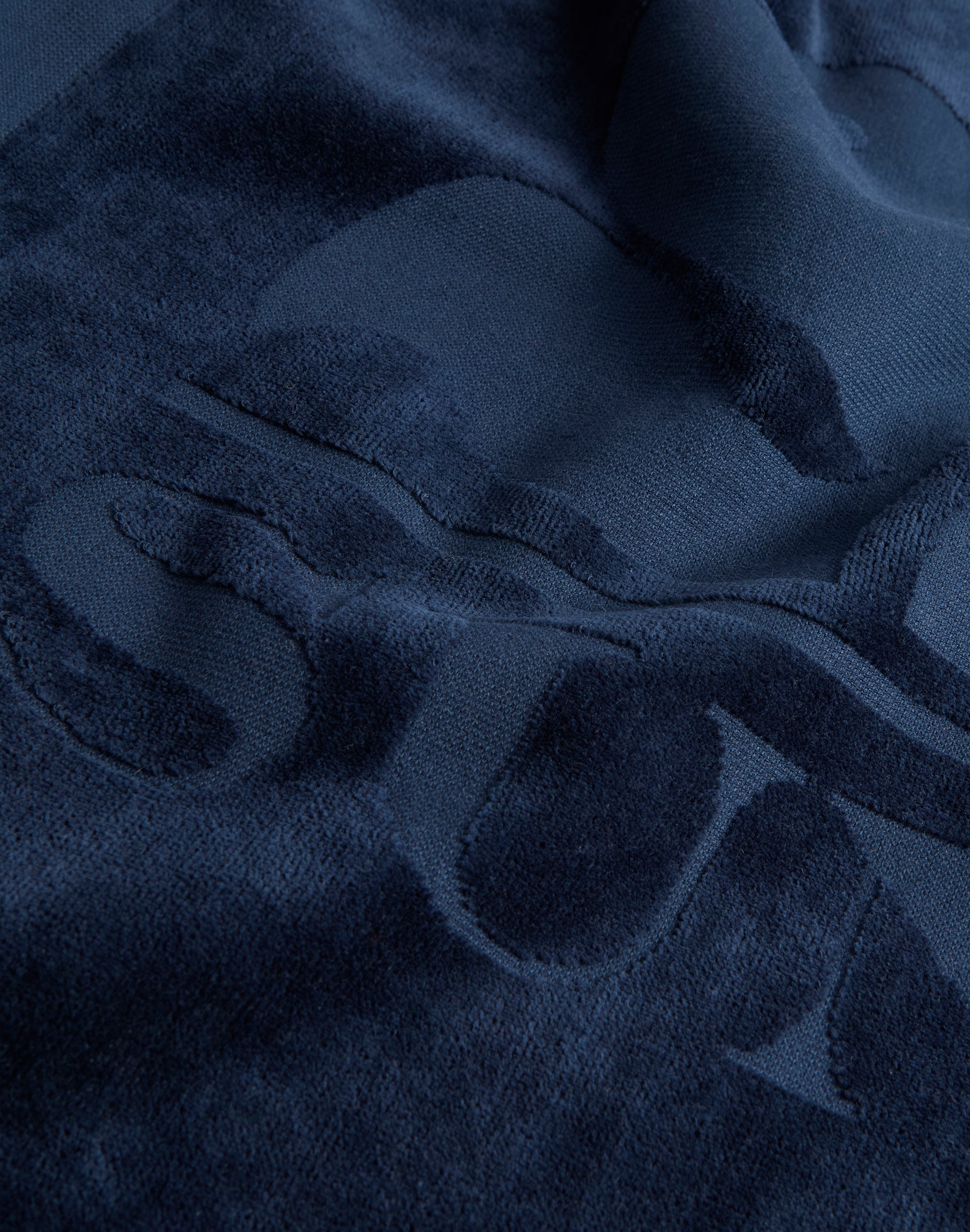 sundek-goldenwave-telo-mare-in-spugna-jacquard-con-logo image 2