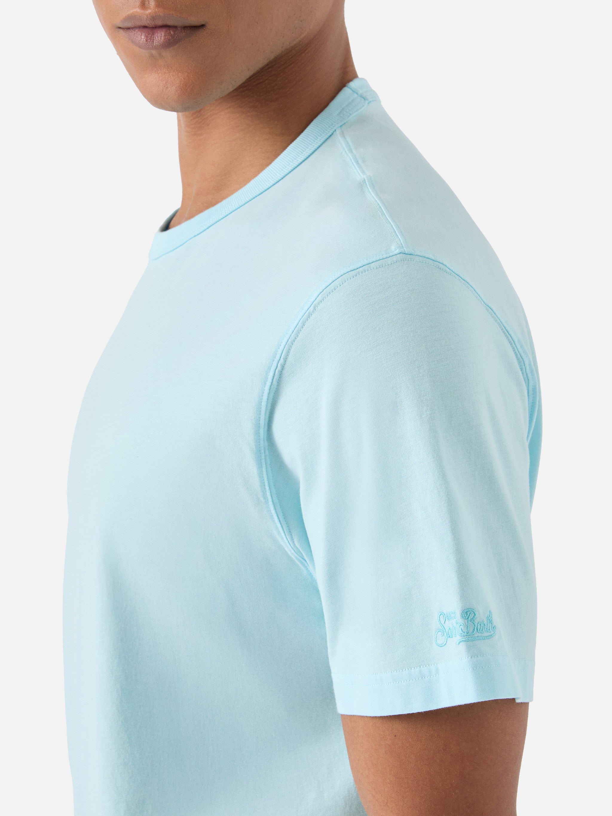 mc2-saint-barth-dover-t-shirt-uomo-verde-acqua-in-cotone-con-ricamo-logo image 3