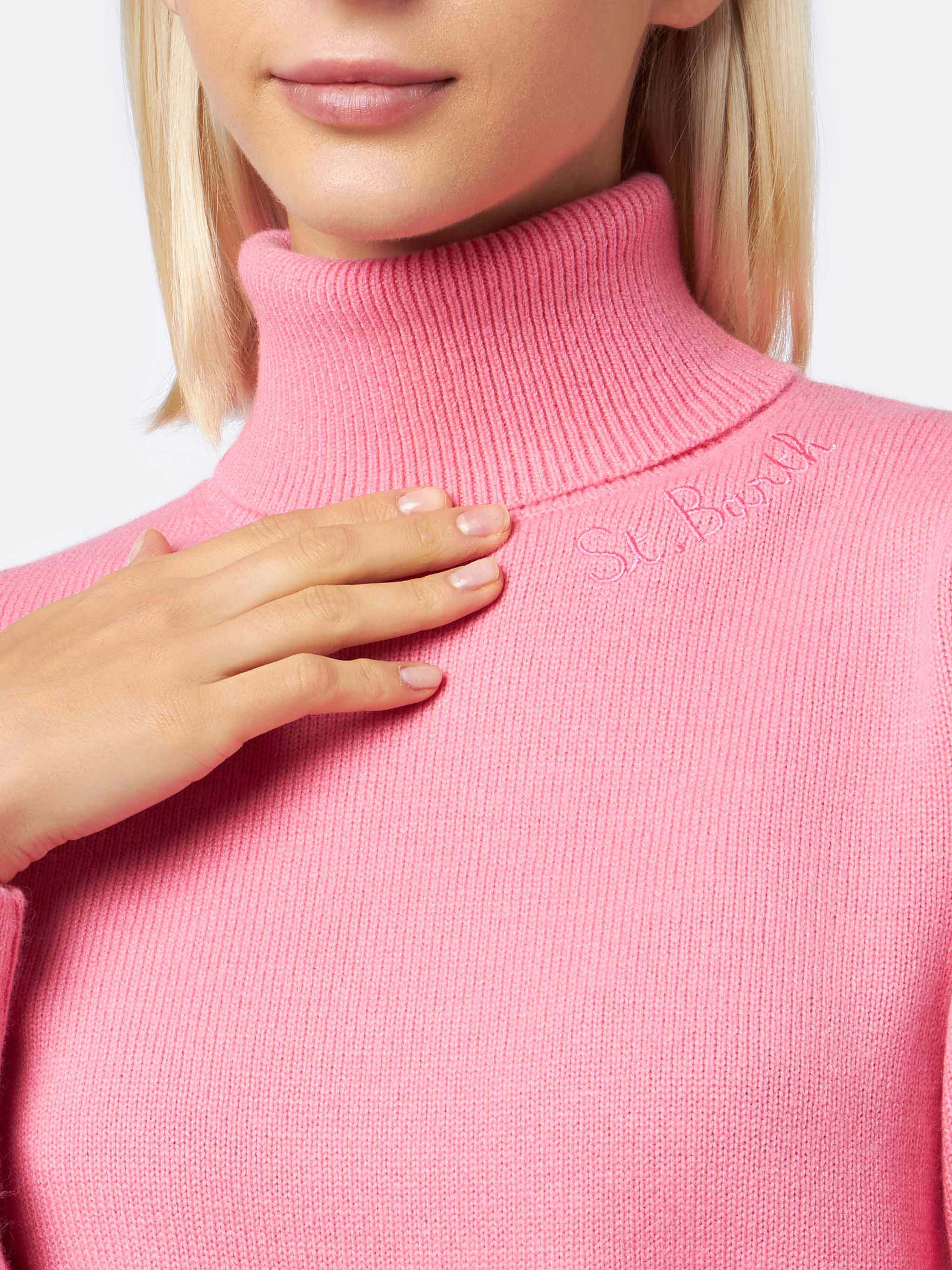 mc2-saint-barth-moody-dolcevita-donna-rosa-in-misto-cashmere image 3