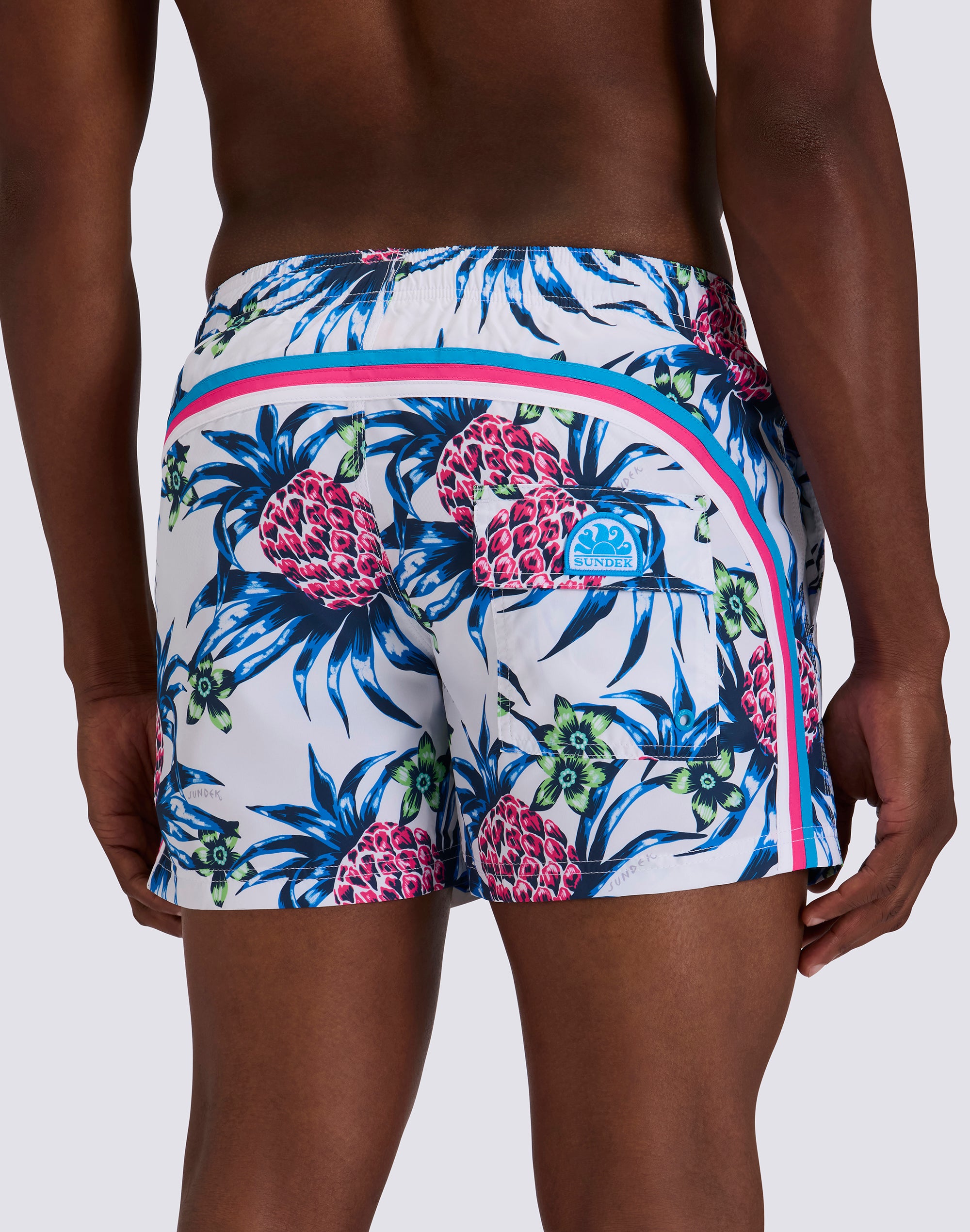 sundek-iconic-14-costume-uomo-corto-repreve-stampa-tropic-dance image 3