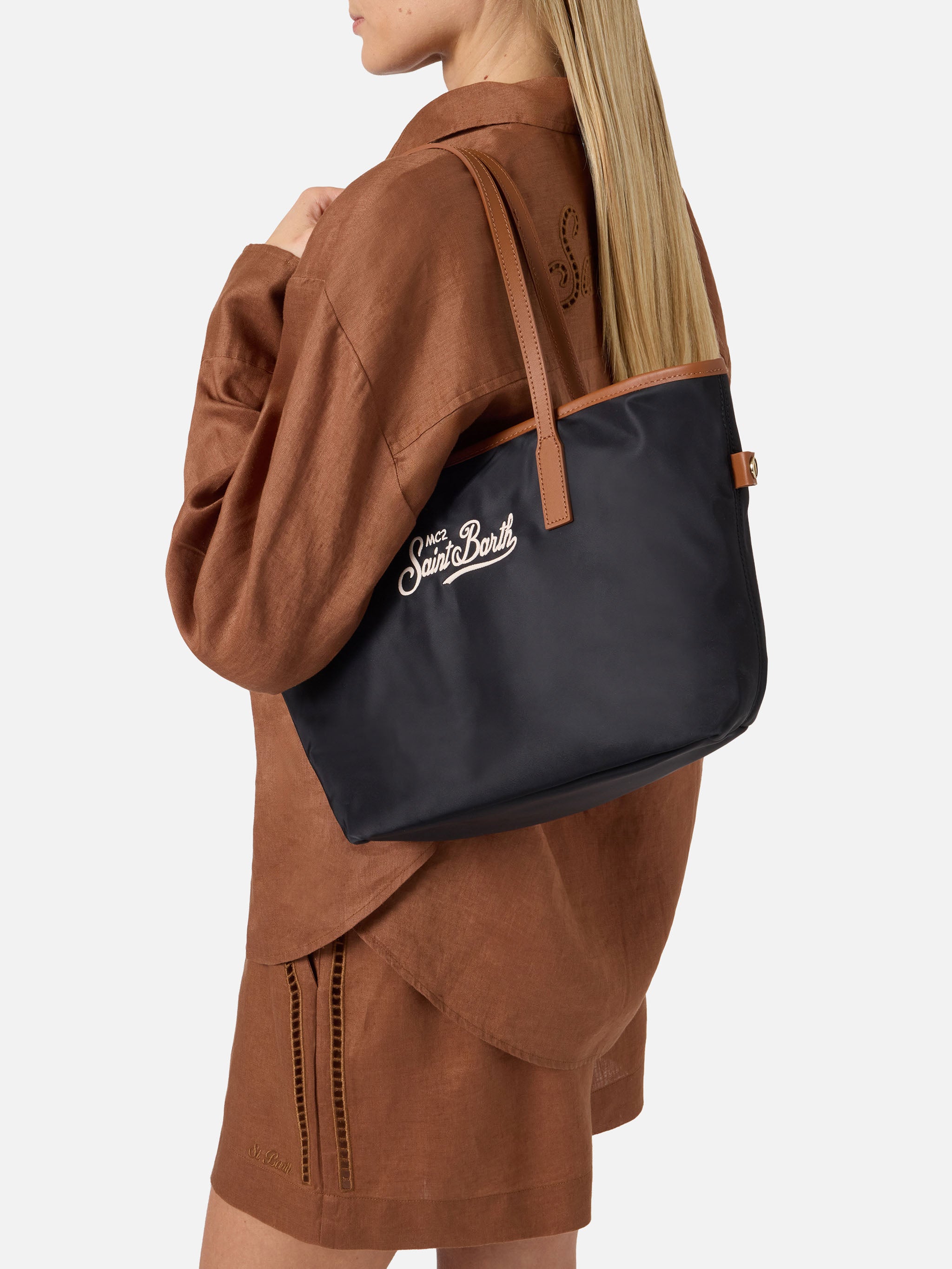 mc2-saint-barth-city-medium-borsa-nylon-nera-con-logo image 2
