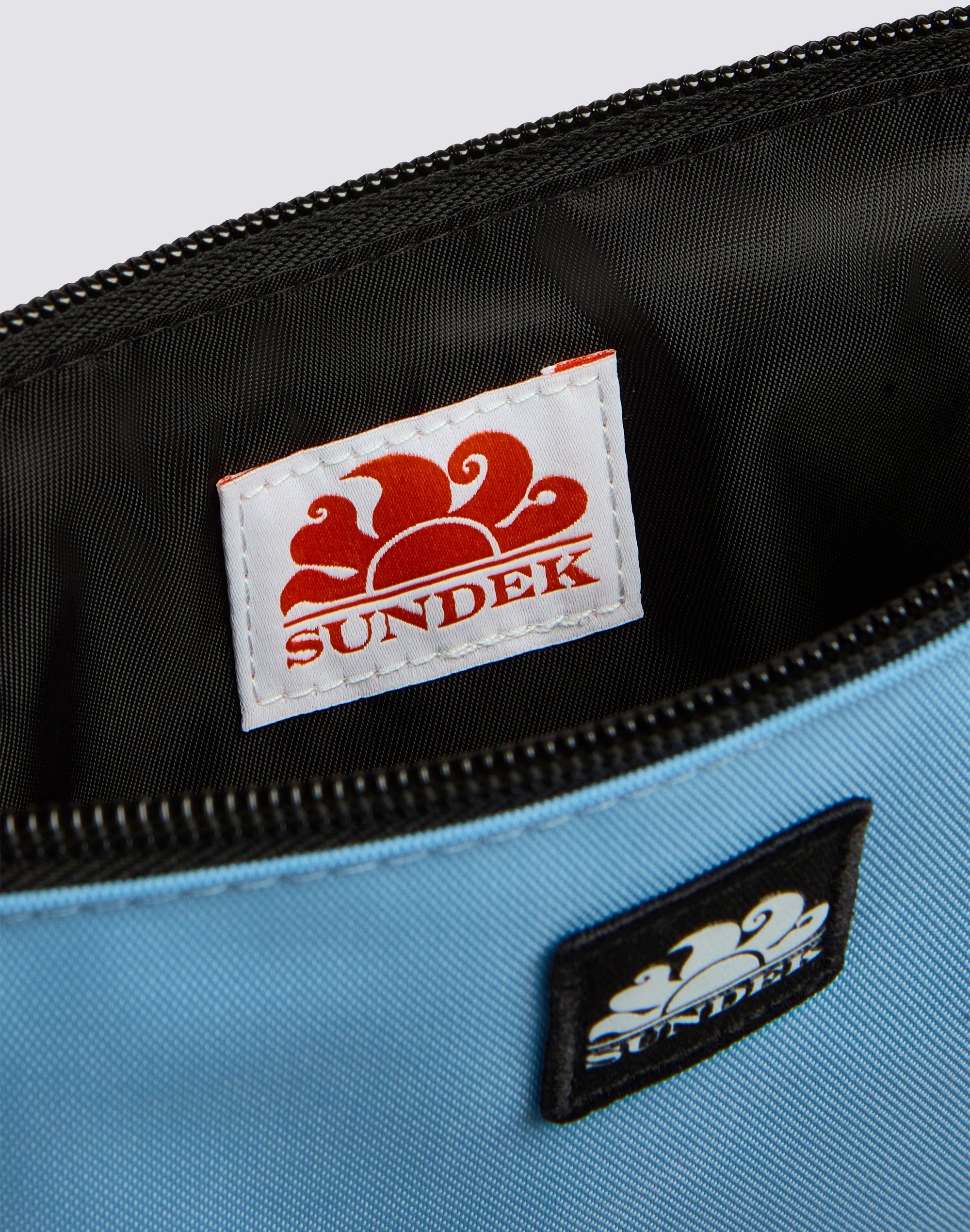 sundek-dudo-pochette-in-gomma-rigida-con-passamano-3 image 4