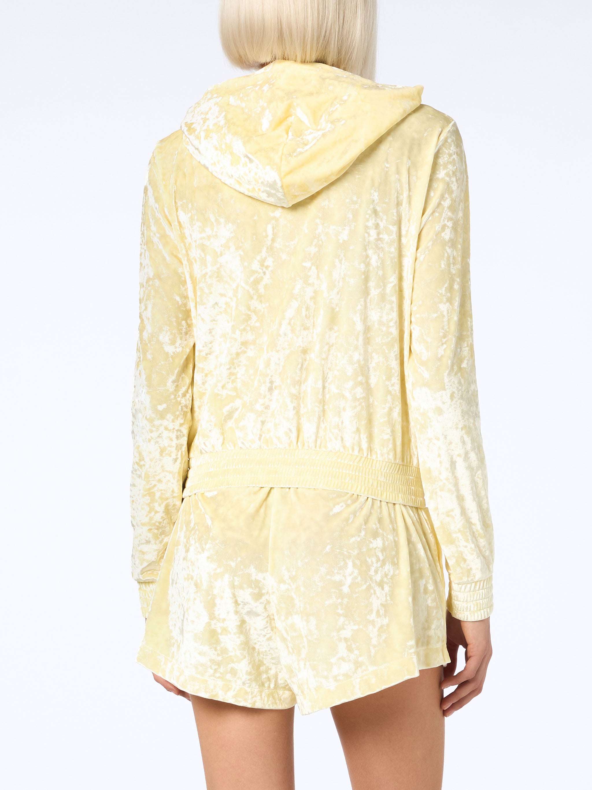 mc2-saint-barth-felpa-donna-jasmine-con-zip-in-tessuto-effetto-spugna-giallo-chi image 3