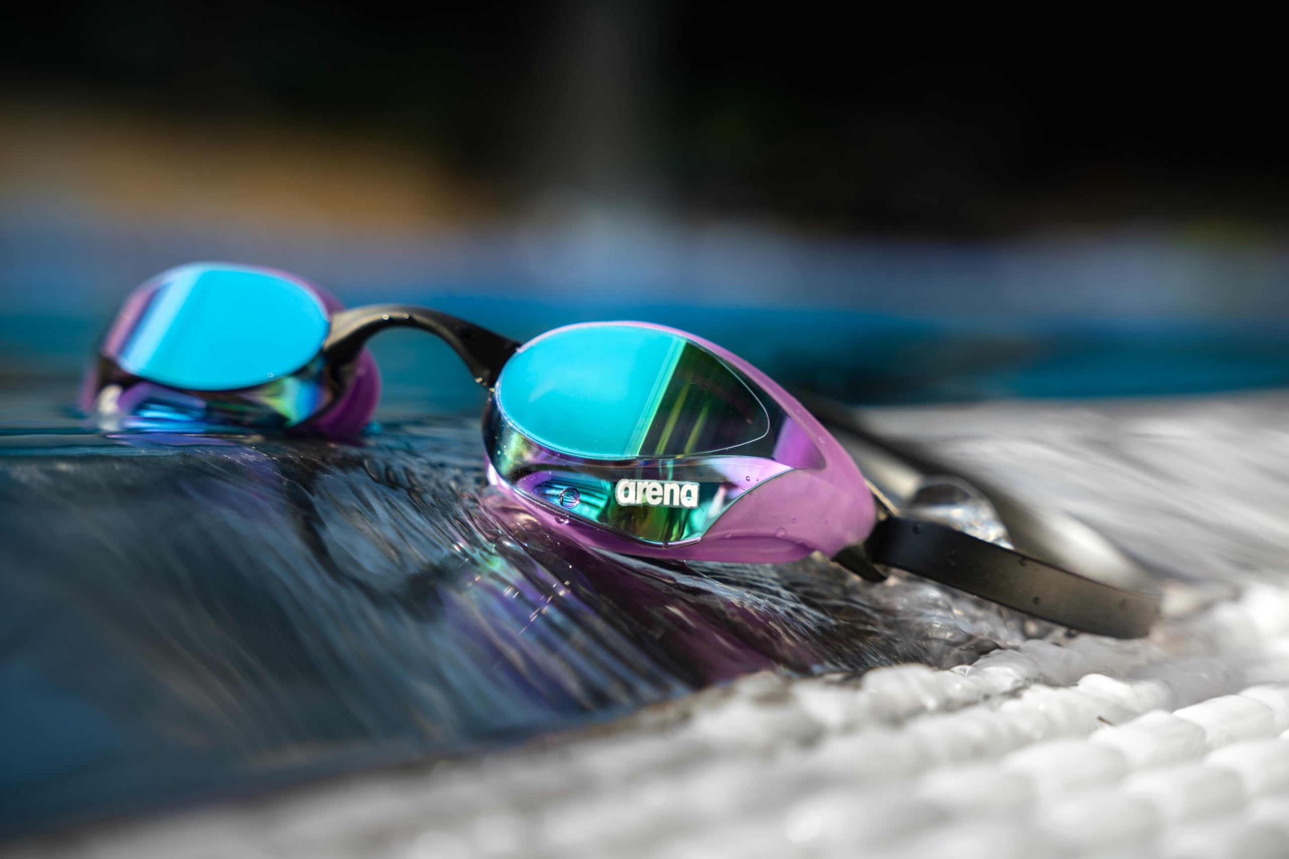 arena-cobra-core-swipe-mirror-occhialini-nuoto-unisex image 6