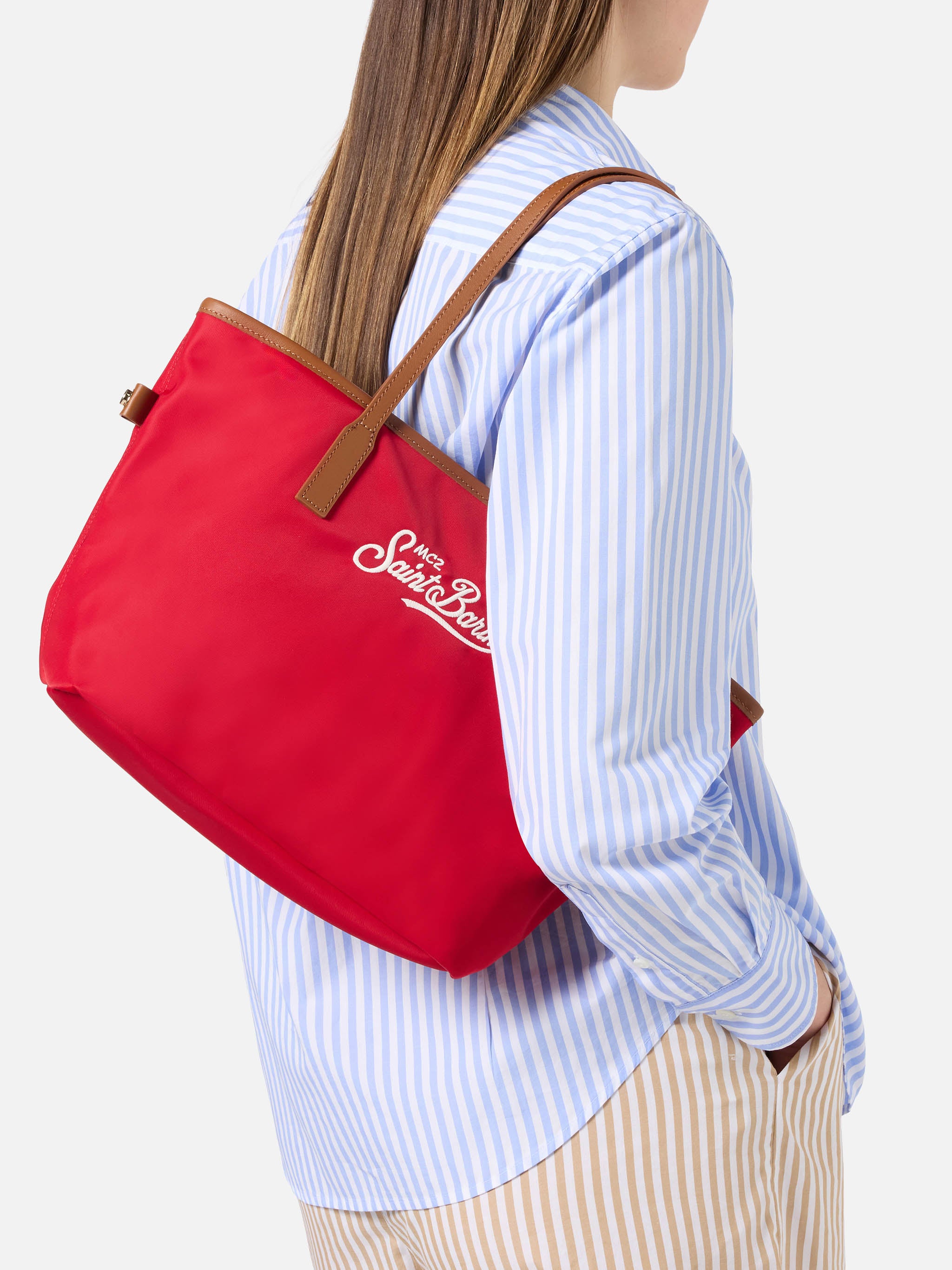 mc2-saint-barth-borsa-city-medium-in-nylon-rosso-con-logo-ricamato-doppi-manici- image 2