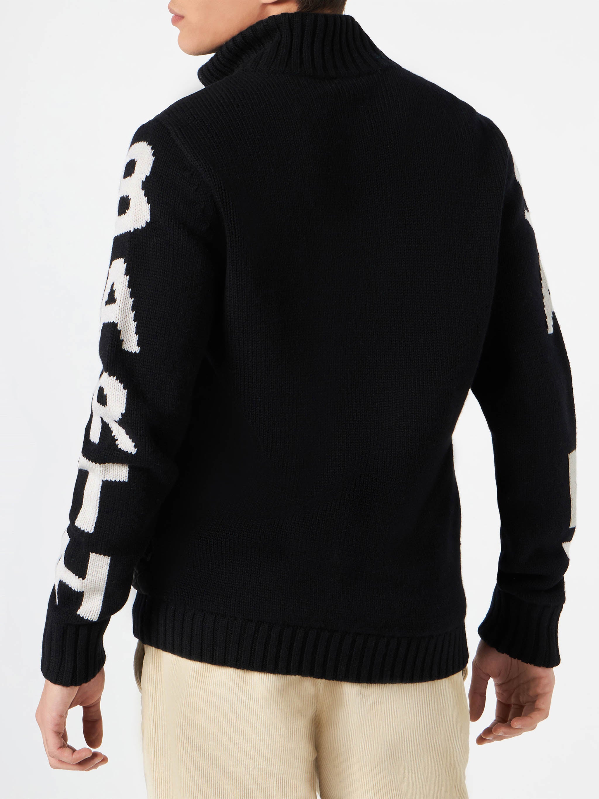 mc2-saint-barth-giacca-whistler-uomo-nera-eco-padded-con-lettering-maniche image 3