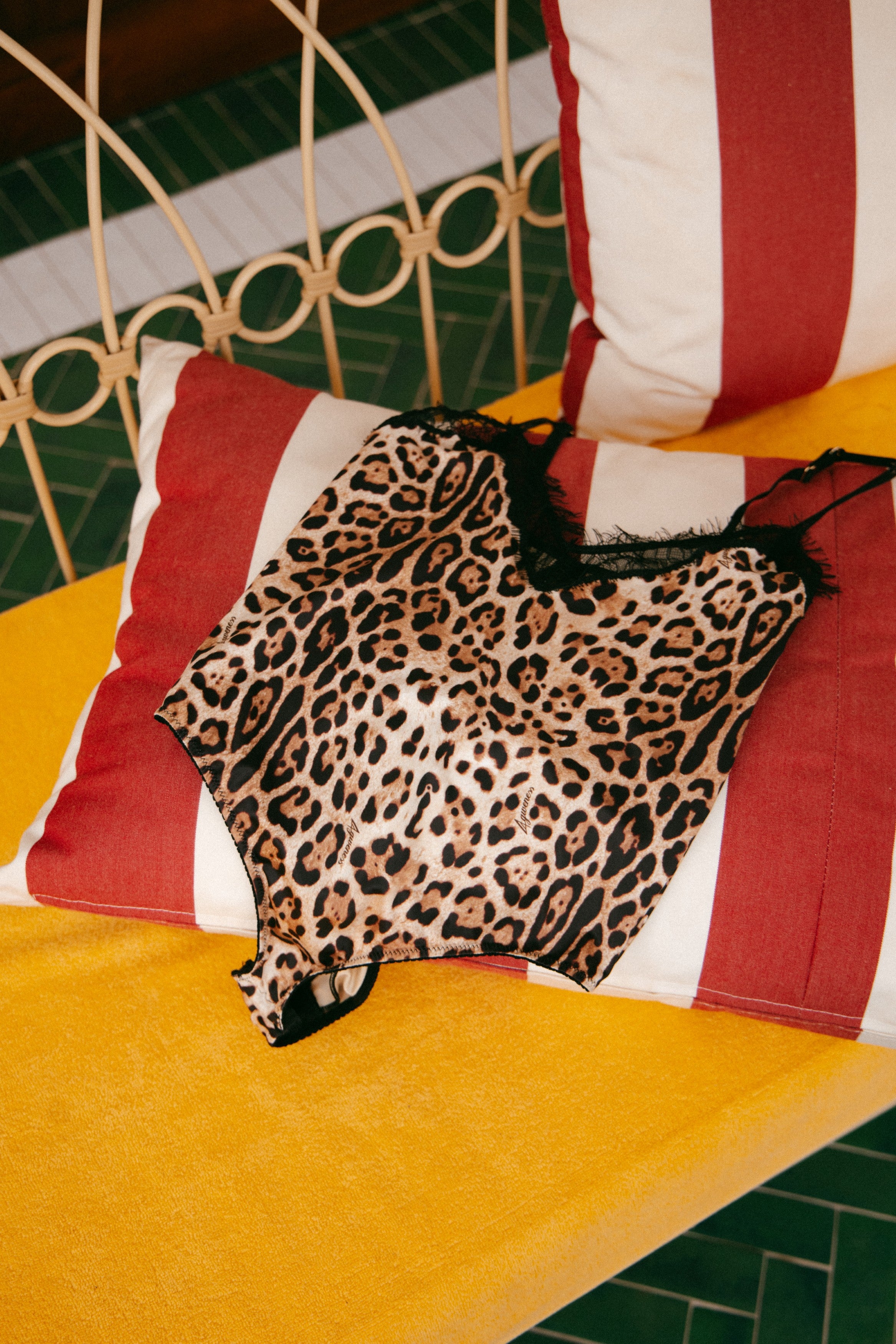 4giveness-wild-touch-body-lingerie-animalier-con-pizzo-nero image 4