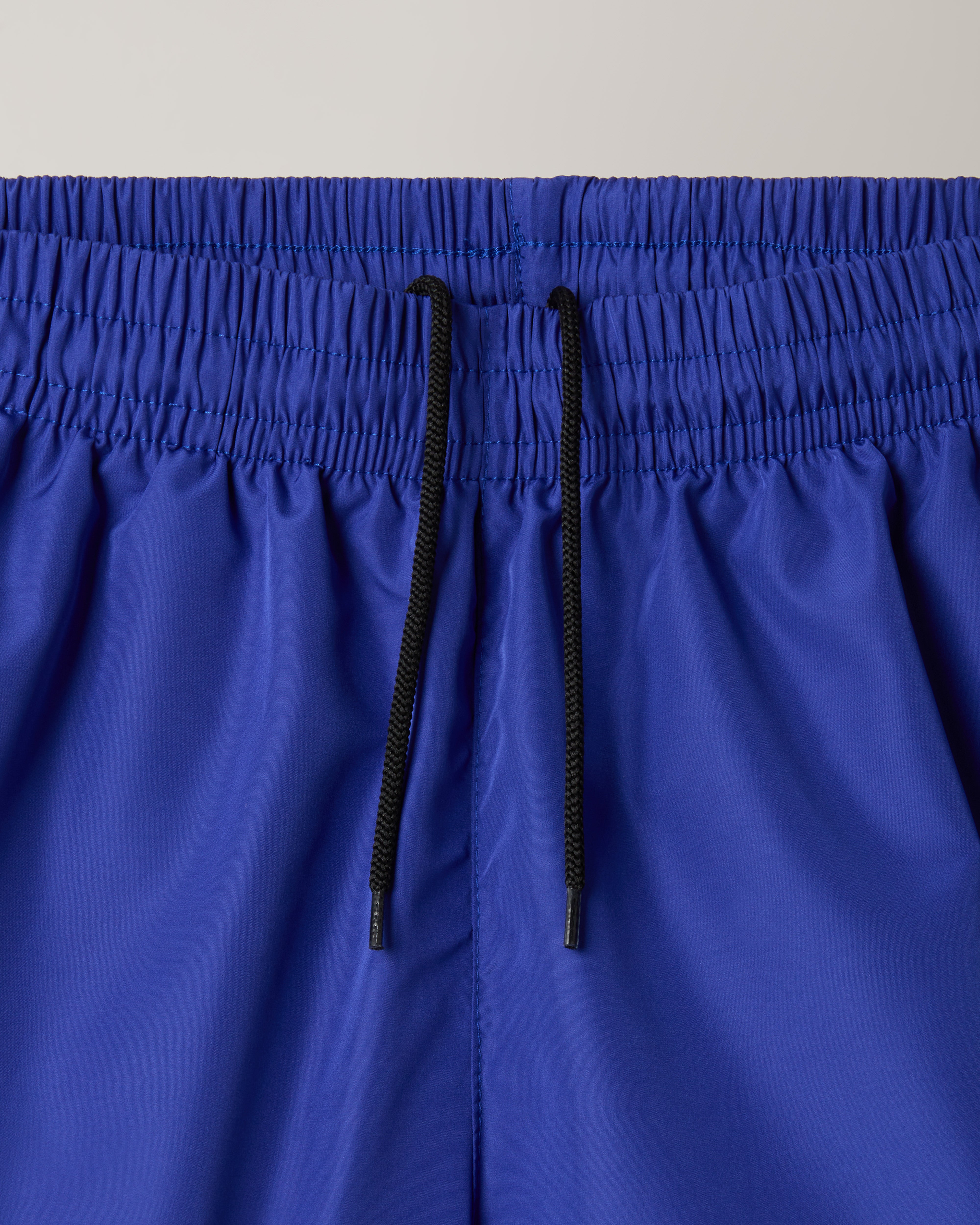 australian-archive-file-short-royal-blu-in-tessuto-smash-leggero image 2