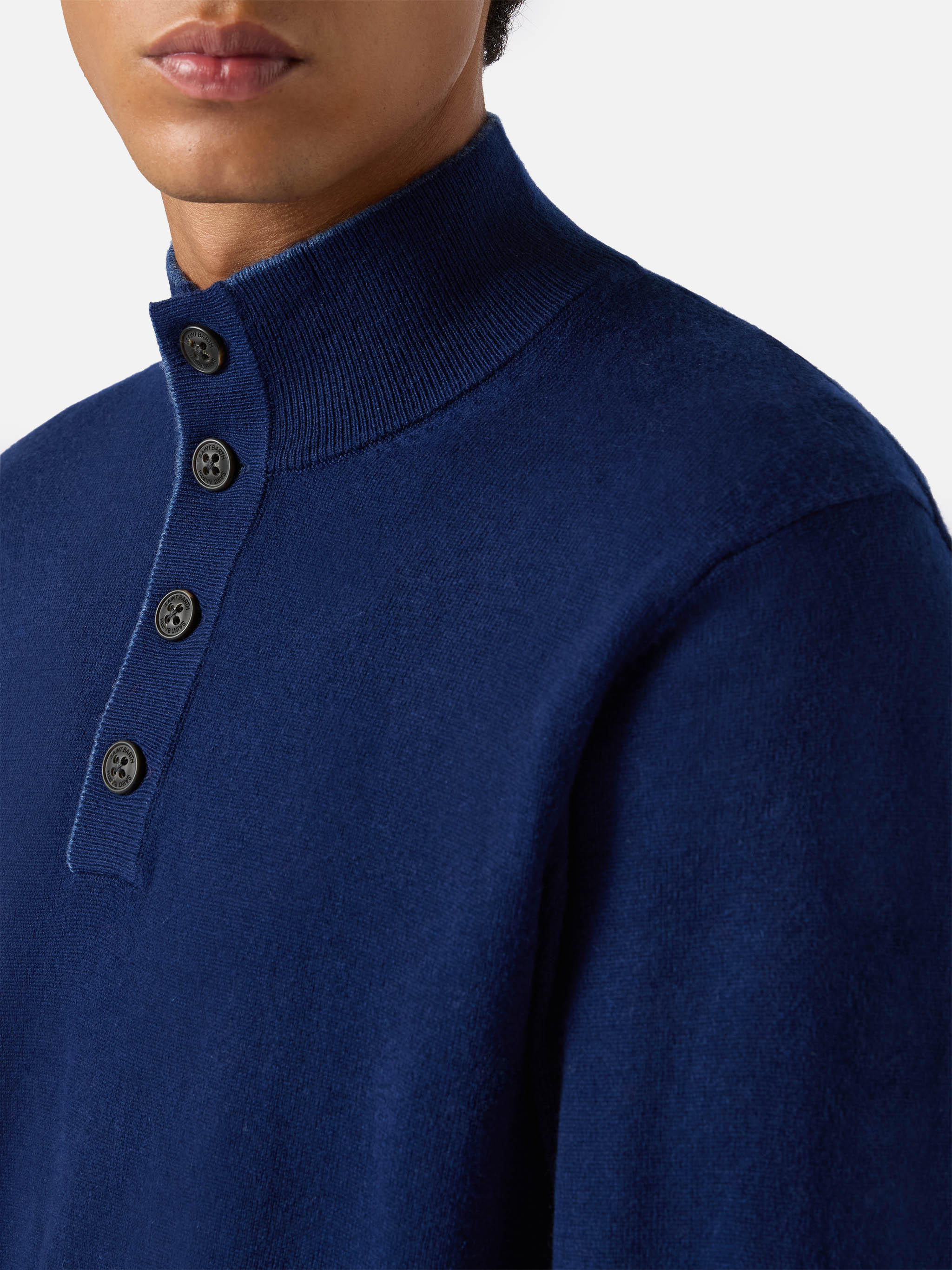 mc2-saint-barth-dor0003-maglione-mezzocollo-zip-in-lana-merino-e-cashmere-blu-na image 2