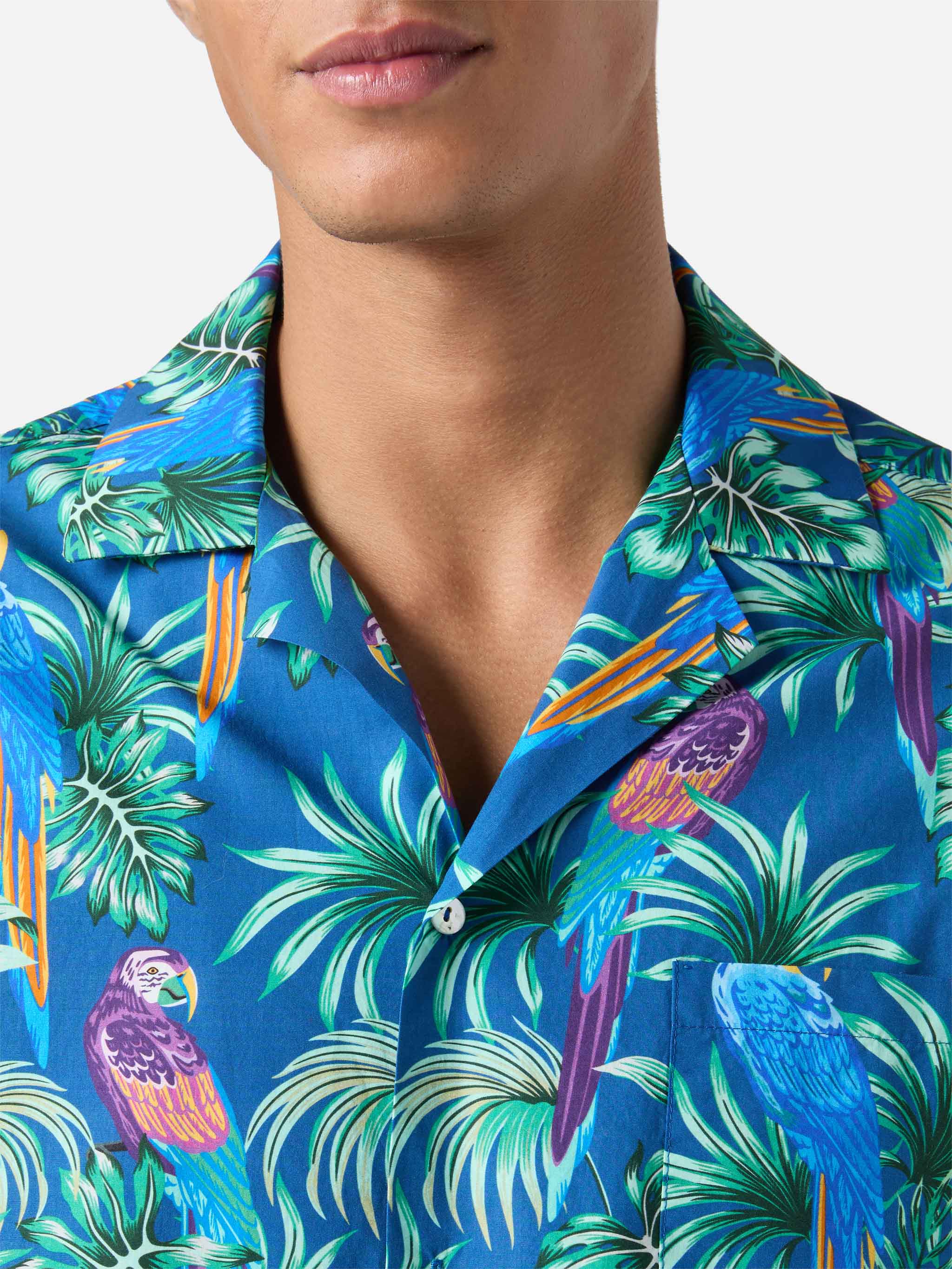 mc2-saint-barth-kalea-camicia-hawaiana-uomo-cotone-blu-stampa-tropicale image 2