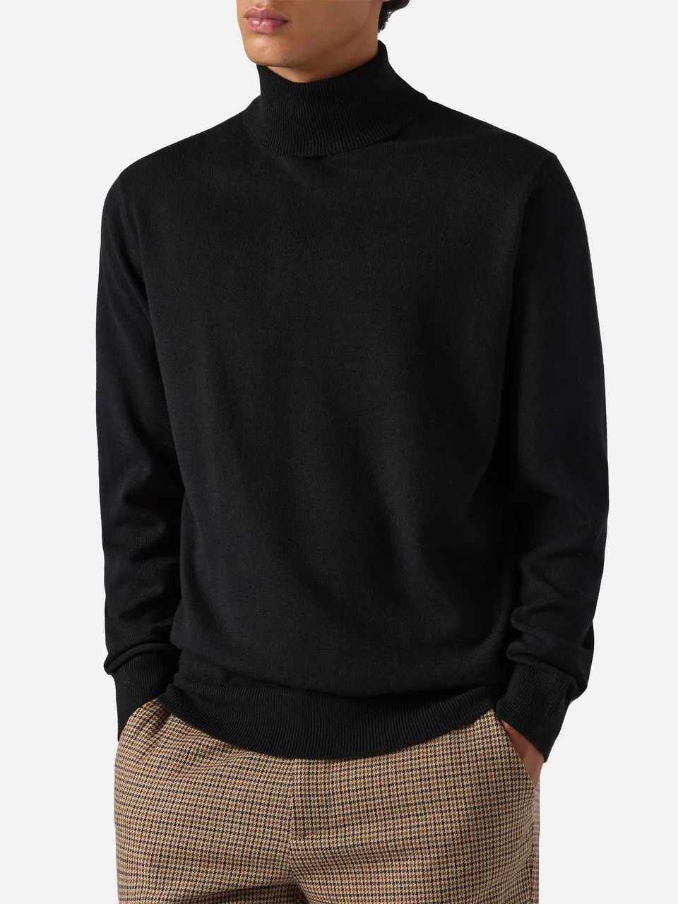 mc2-saint-barth-bond-dolcevita-uomo-nero-lana-merino-e-cashmere image 1