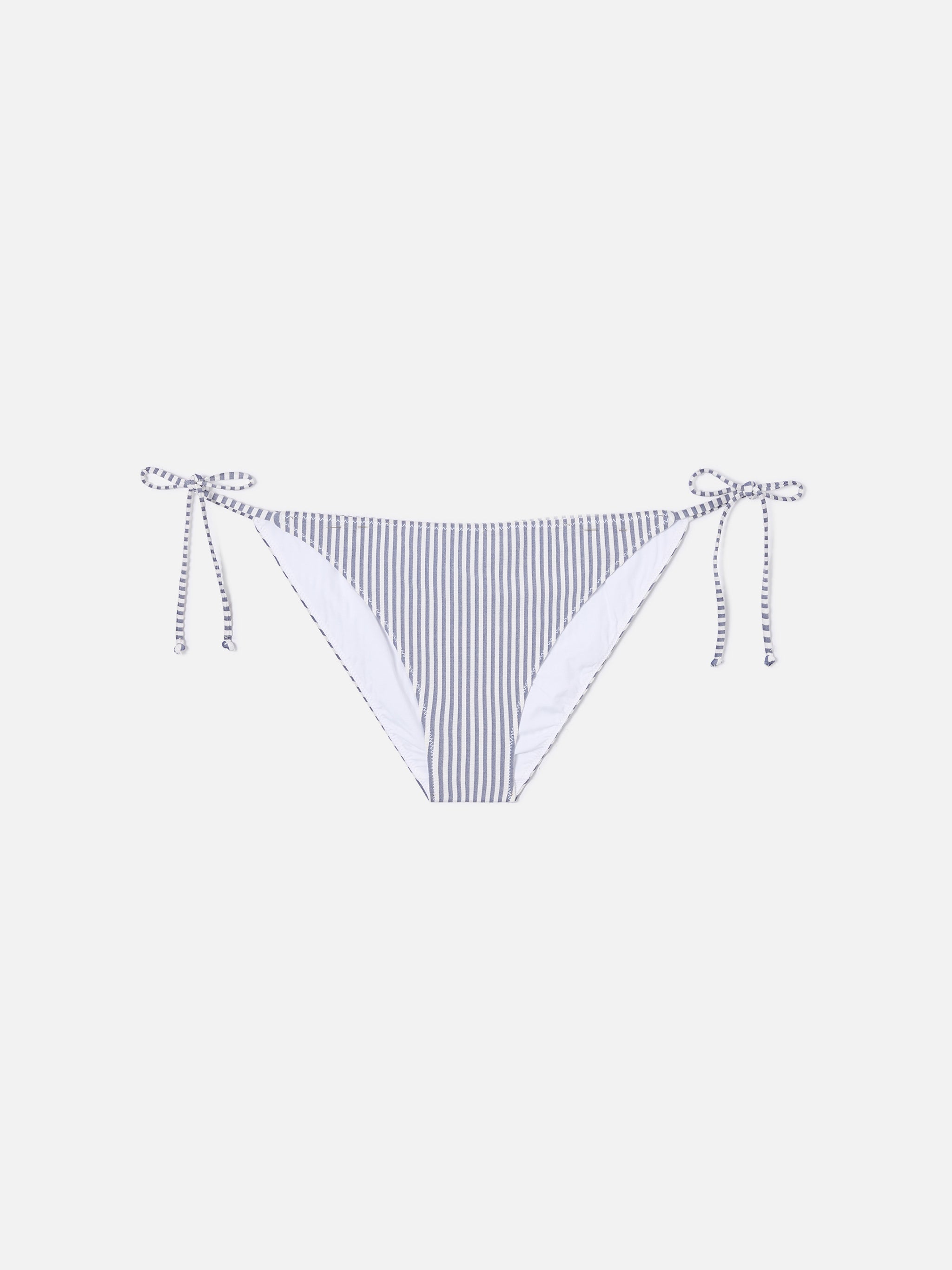 mc2-saint-barth-virgo-slip-mare-classico-in-seersucker-a-righe-blu-e-bianche image 1