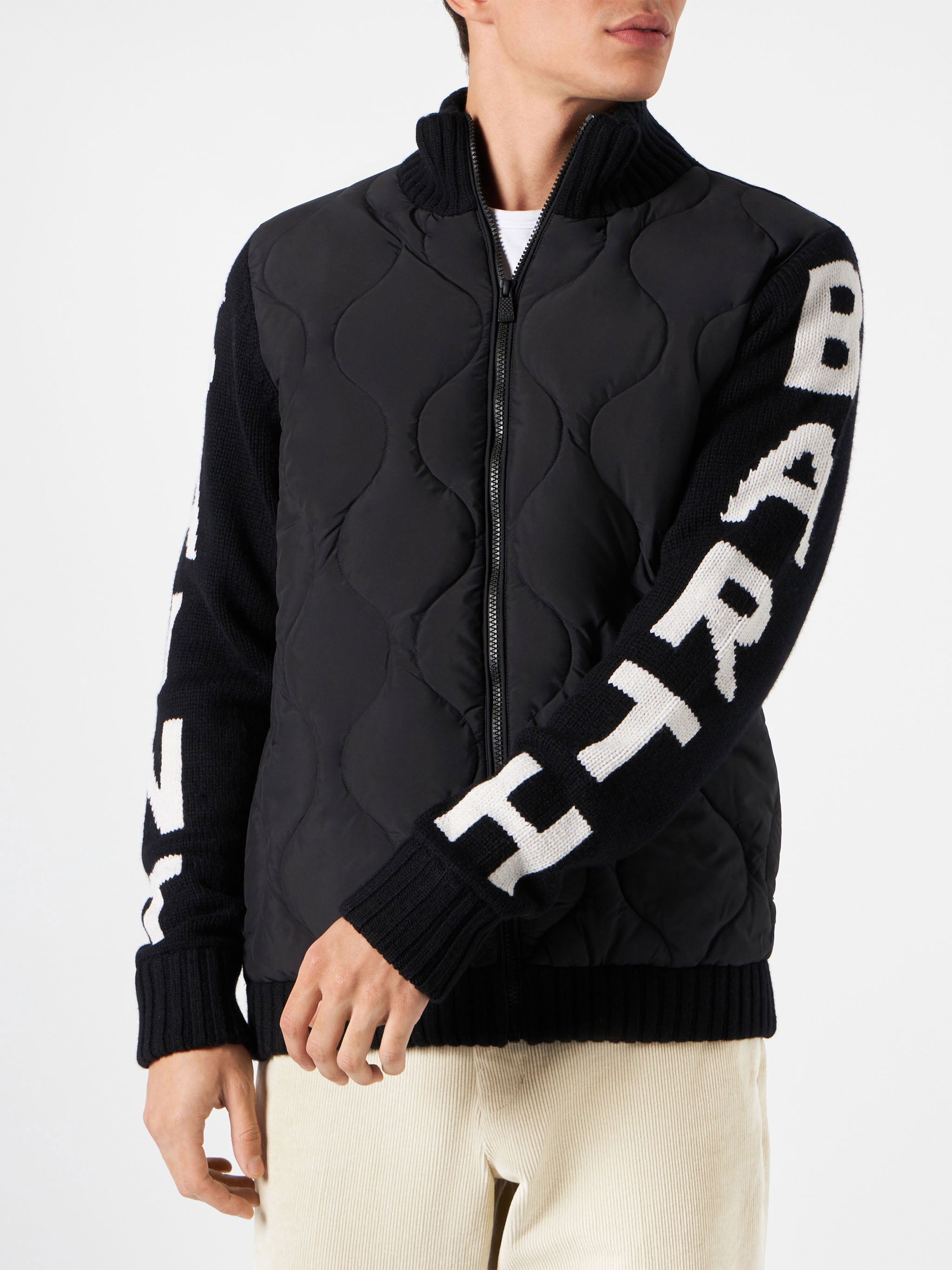 mc2-saint-barth-giacca-whistler-uomo-nera-eco-padded-con-lettering-maniche image 2