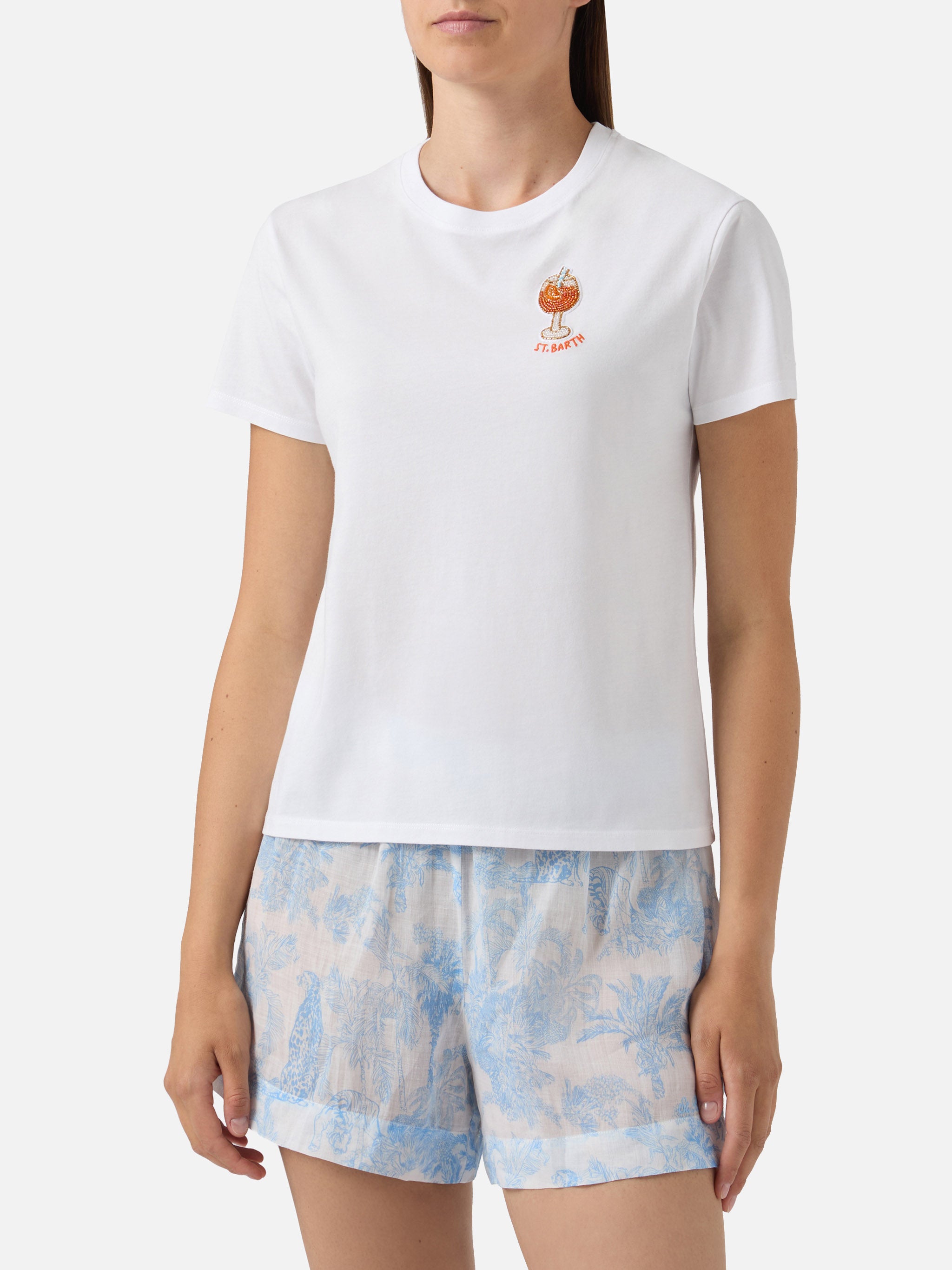 mc2-saint-barth-t-shirt-emilie-donna-in-cotone-bianco-con-ricamo-cocktail-perlin image 2