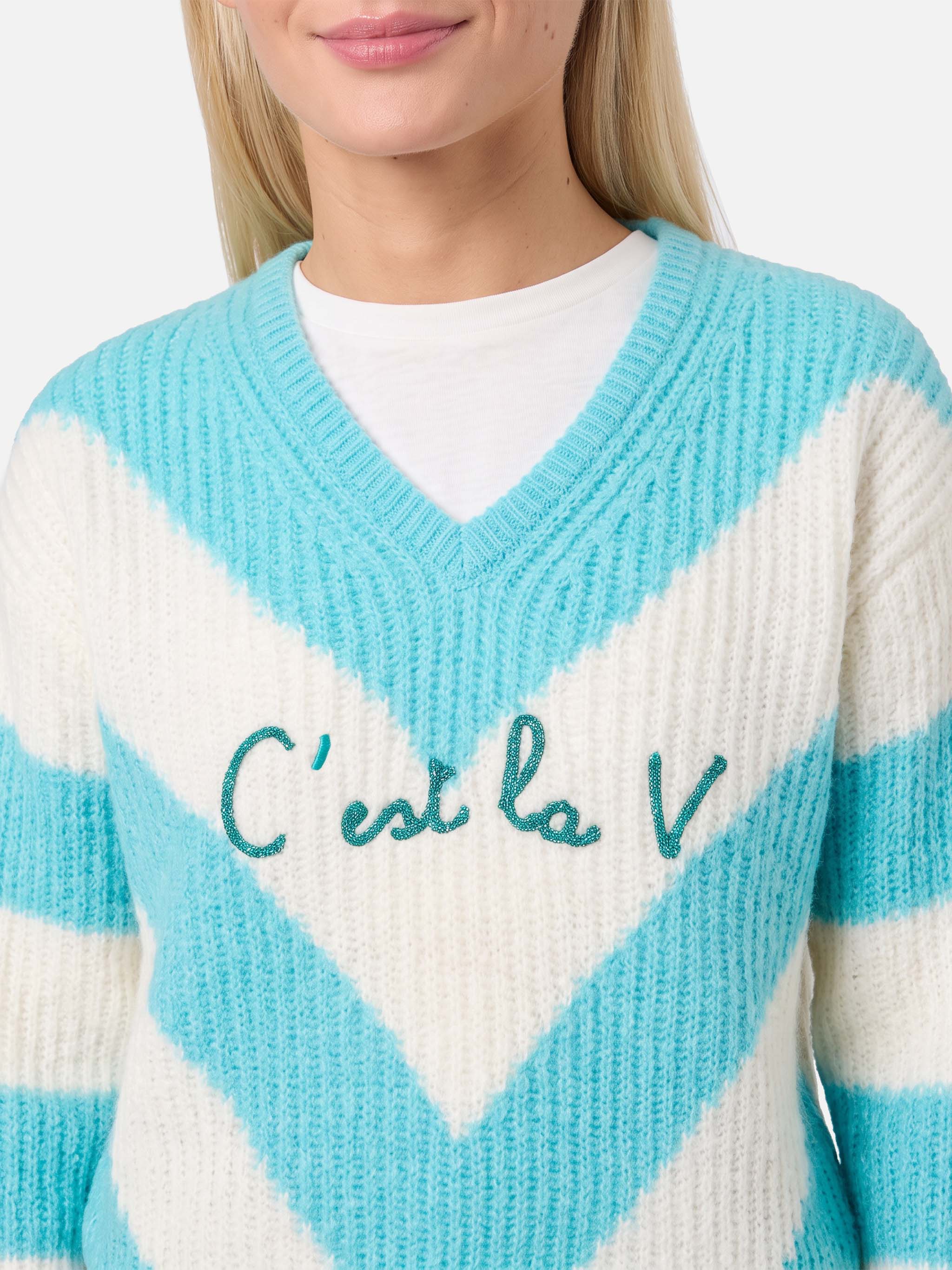 mc2-saint-barth-annecy-soft-maglione-crop-a-rombi-con-scollo-a-v image 2