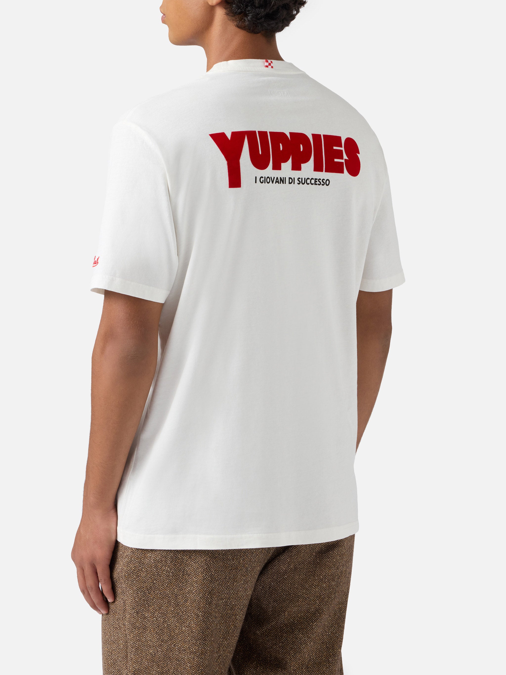 mc2-saint-barth-arnott-warm-t-shirt-uomo-cotone-bianco-stampa-yuppies-flock image 3