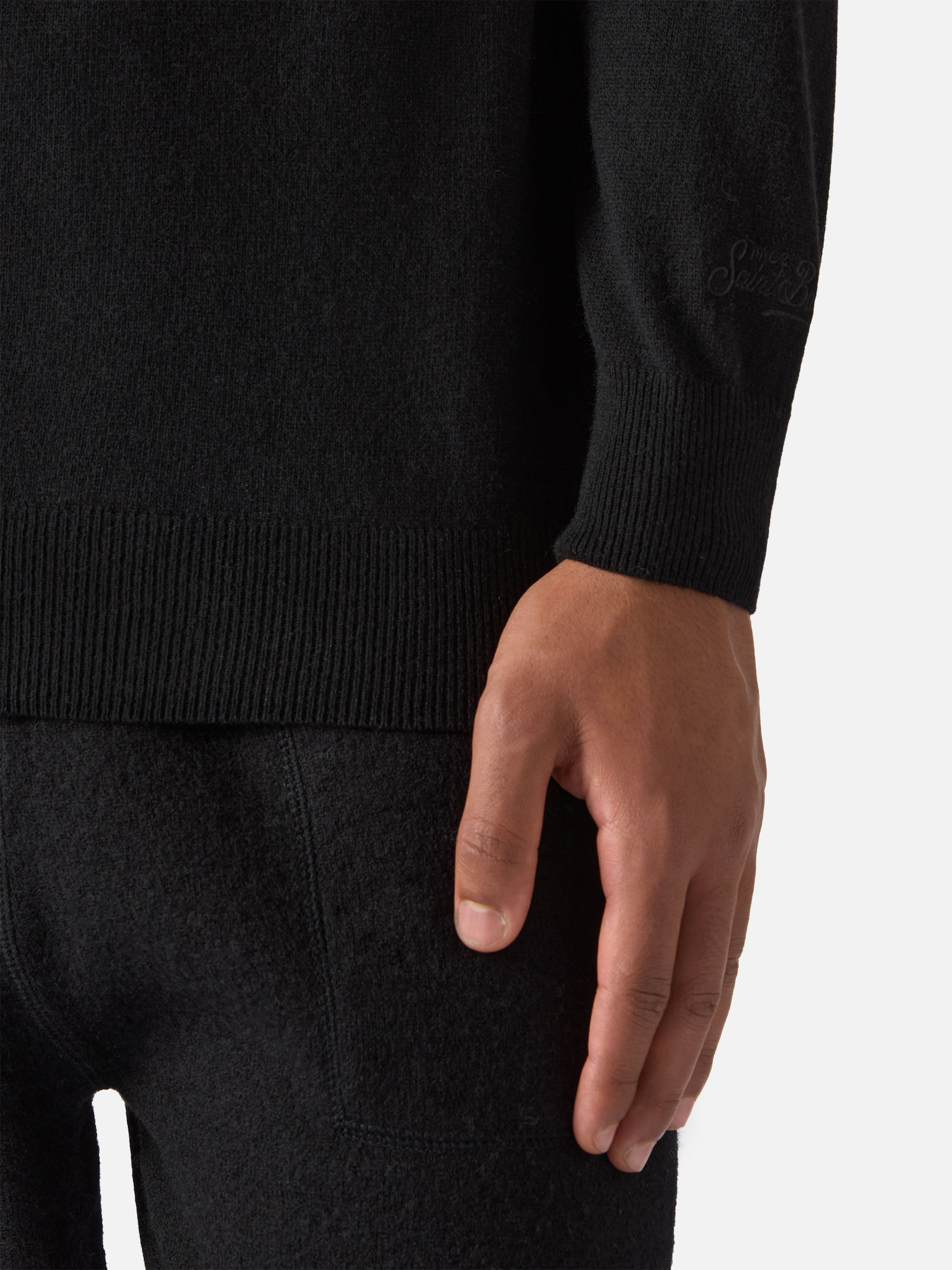 mc2-saint-barth-heron-light-girocollo-uomo-nero-jacquard-nepentha-special-editio image 5