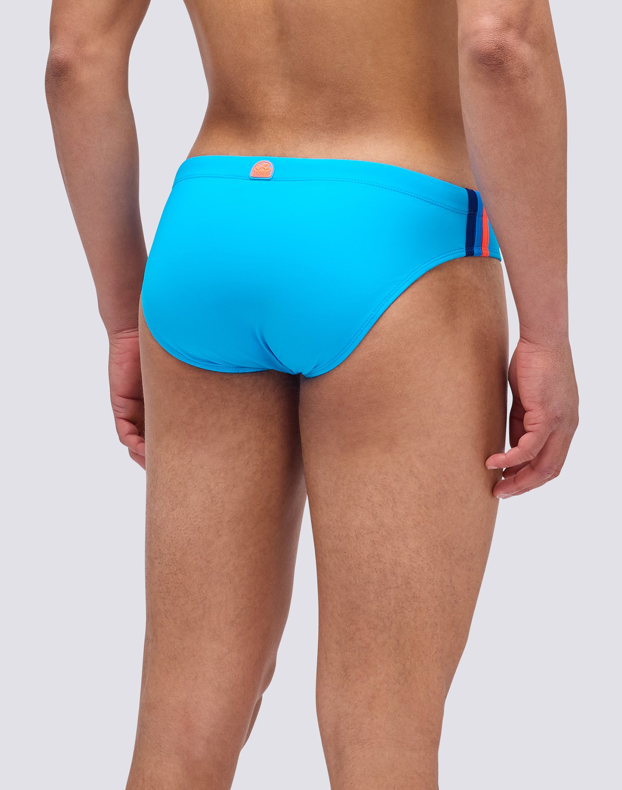 sundek-slip-mare-sax-uomo-slip-tinta-unita-con-coulisse-e-bande-laterali image 2