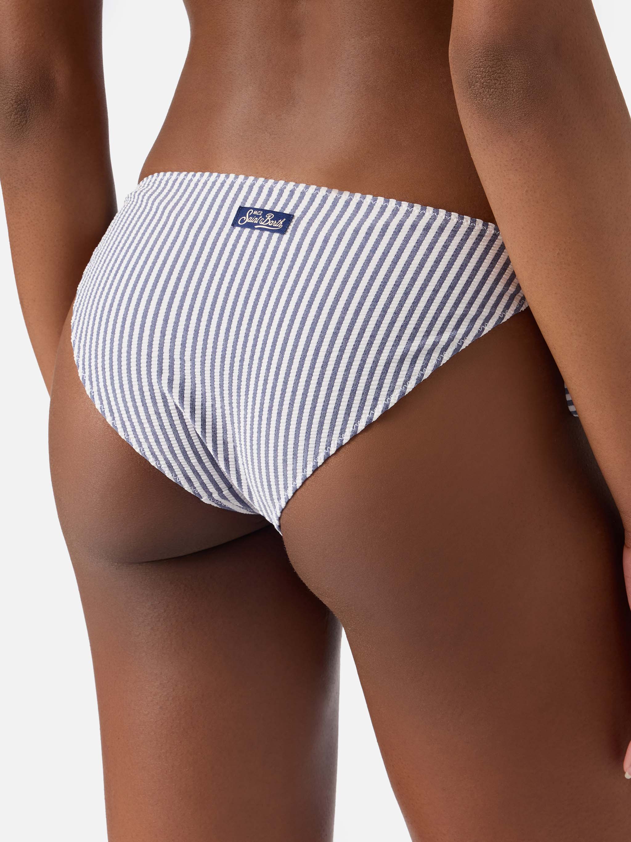 mc2-saint-barth-bikini-leah-virgo-seersucker-a-righe-blu-e-bianche image 5