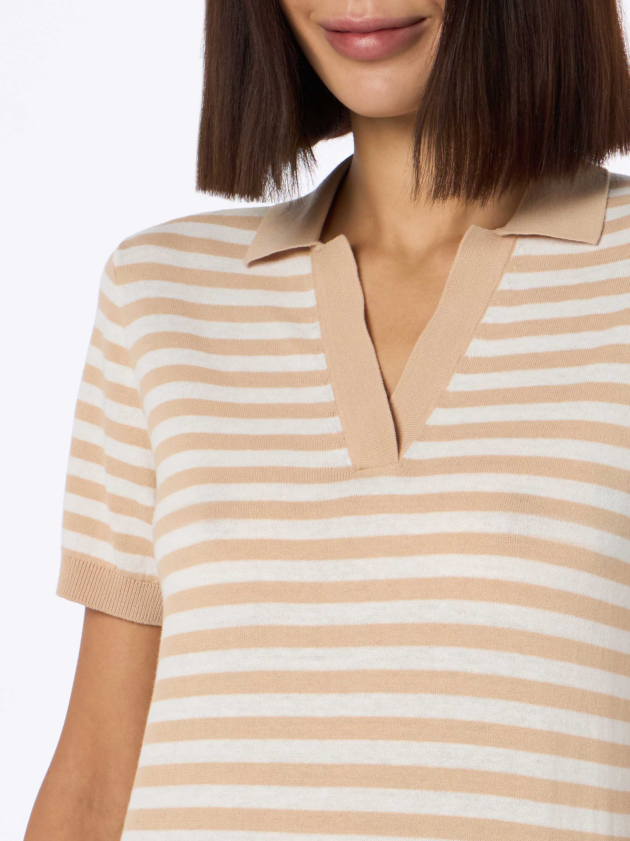 mc2-saint-barth-evonne-polo-donna-in-maglia-a-righe-beige-e-bianco image 2