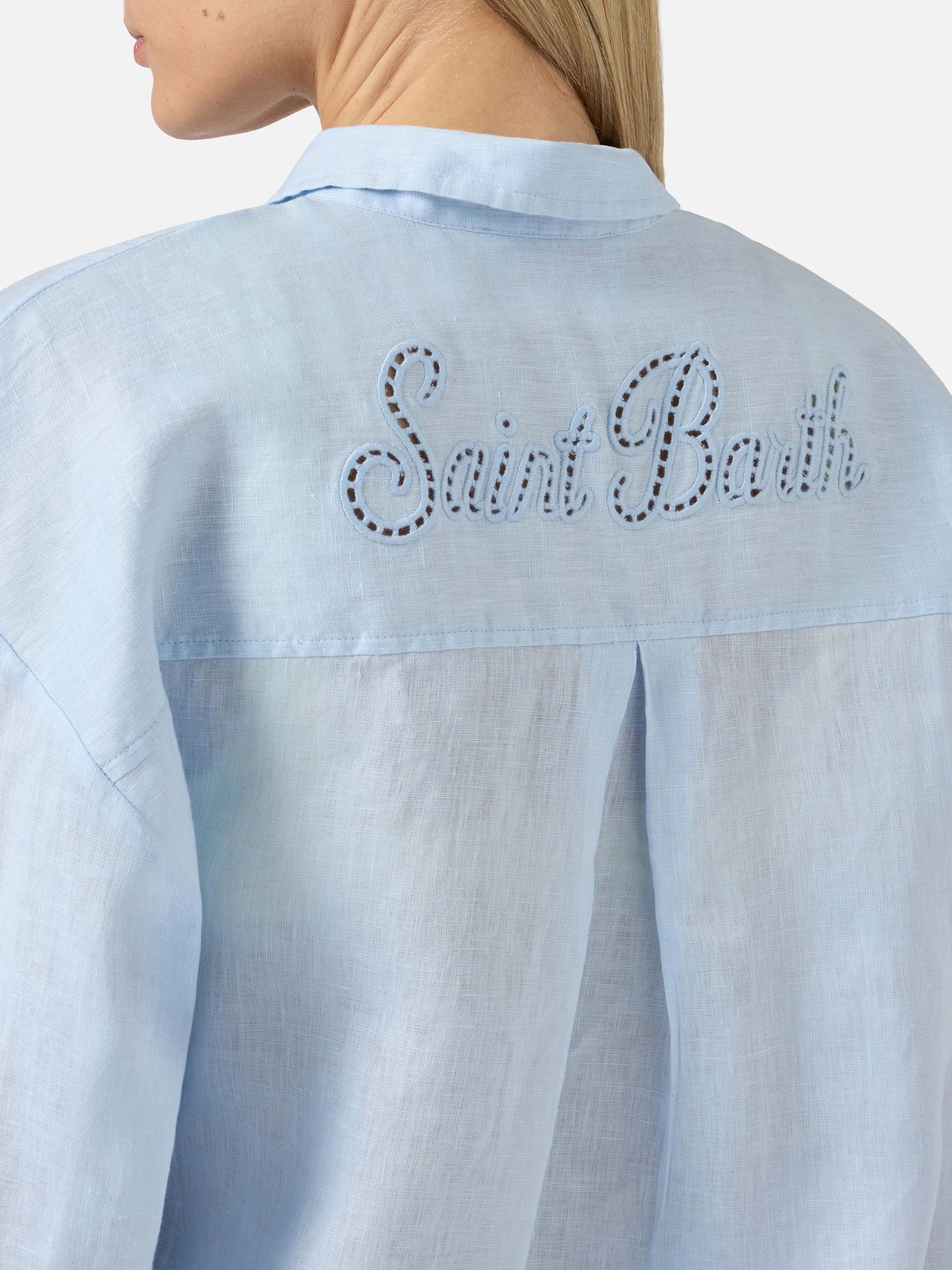 mc2-saint-barth-camicia-cristal-in-puro-lino-azzurro-oversize-con-ricamo-trafora image 3