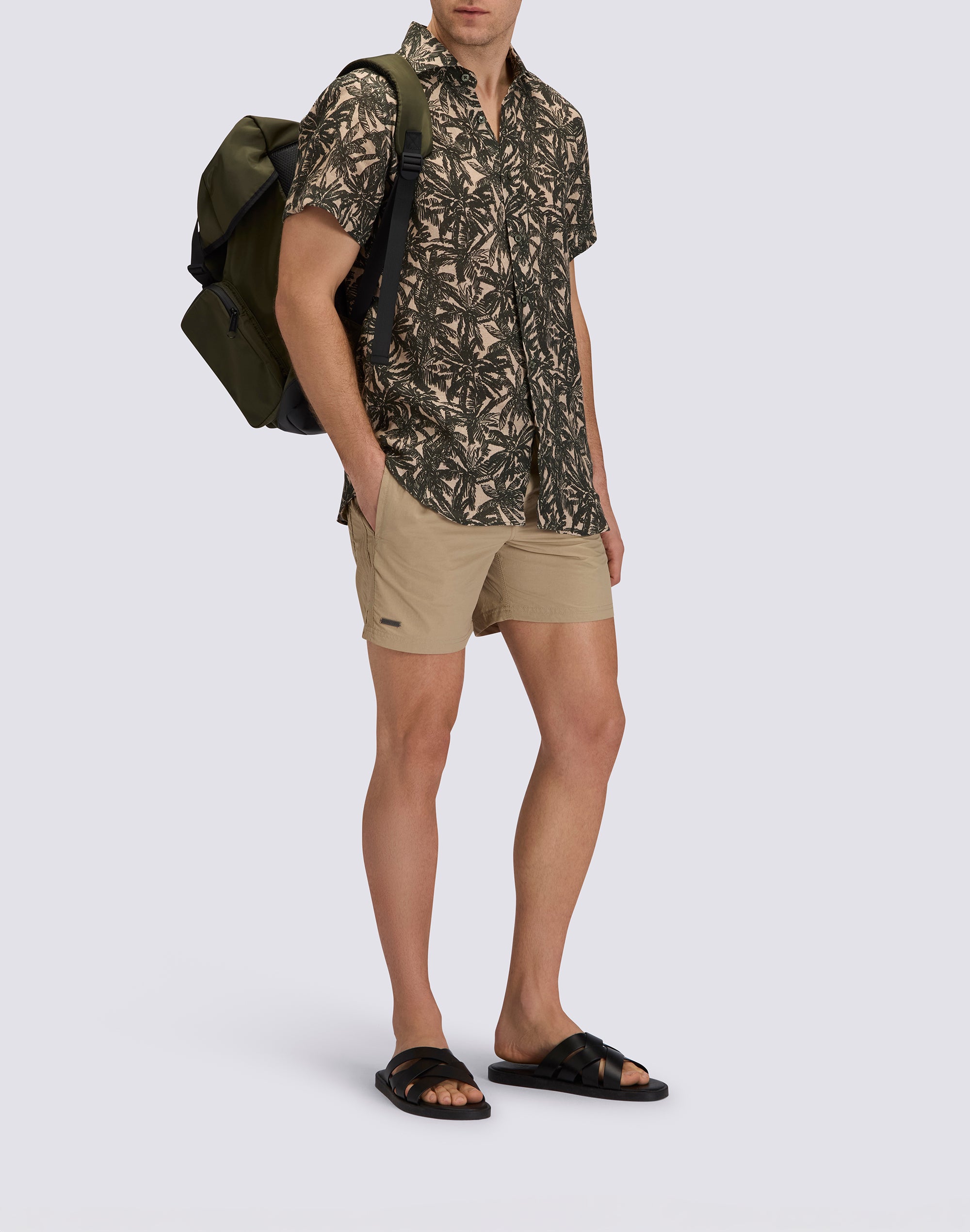 sundek-camicia-uomo-in-lino-a-mezze-maniche-stampata-regular-fit image 3