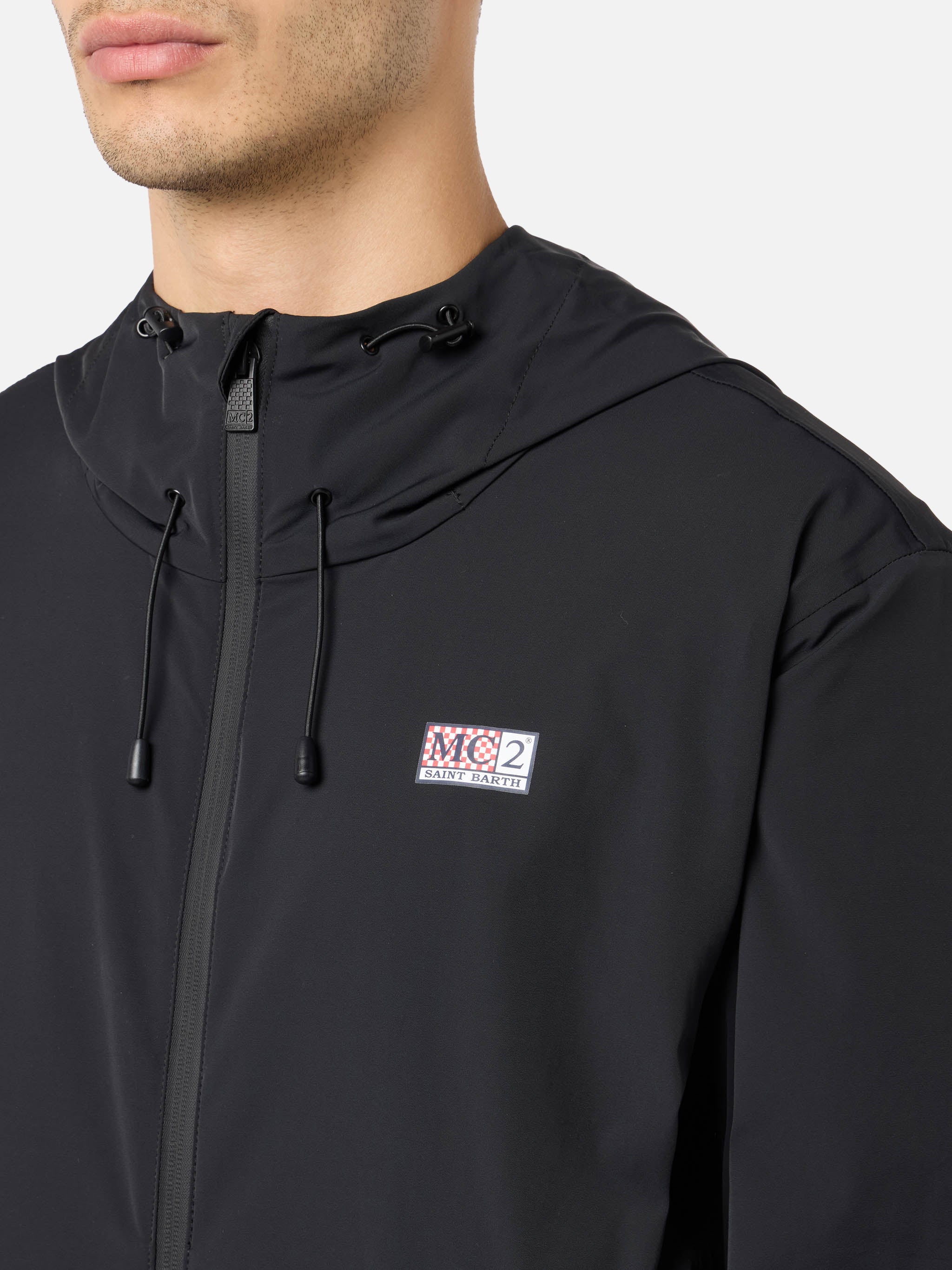 mc2-saint-barth-giacca-sloop-in-tessuto-tecnico-elasticizzato-nero-cappuccio-uom image 3