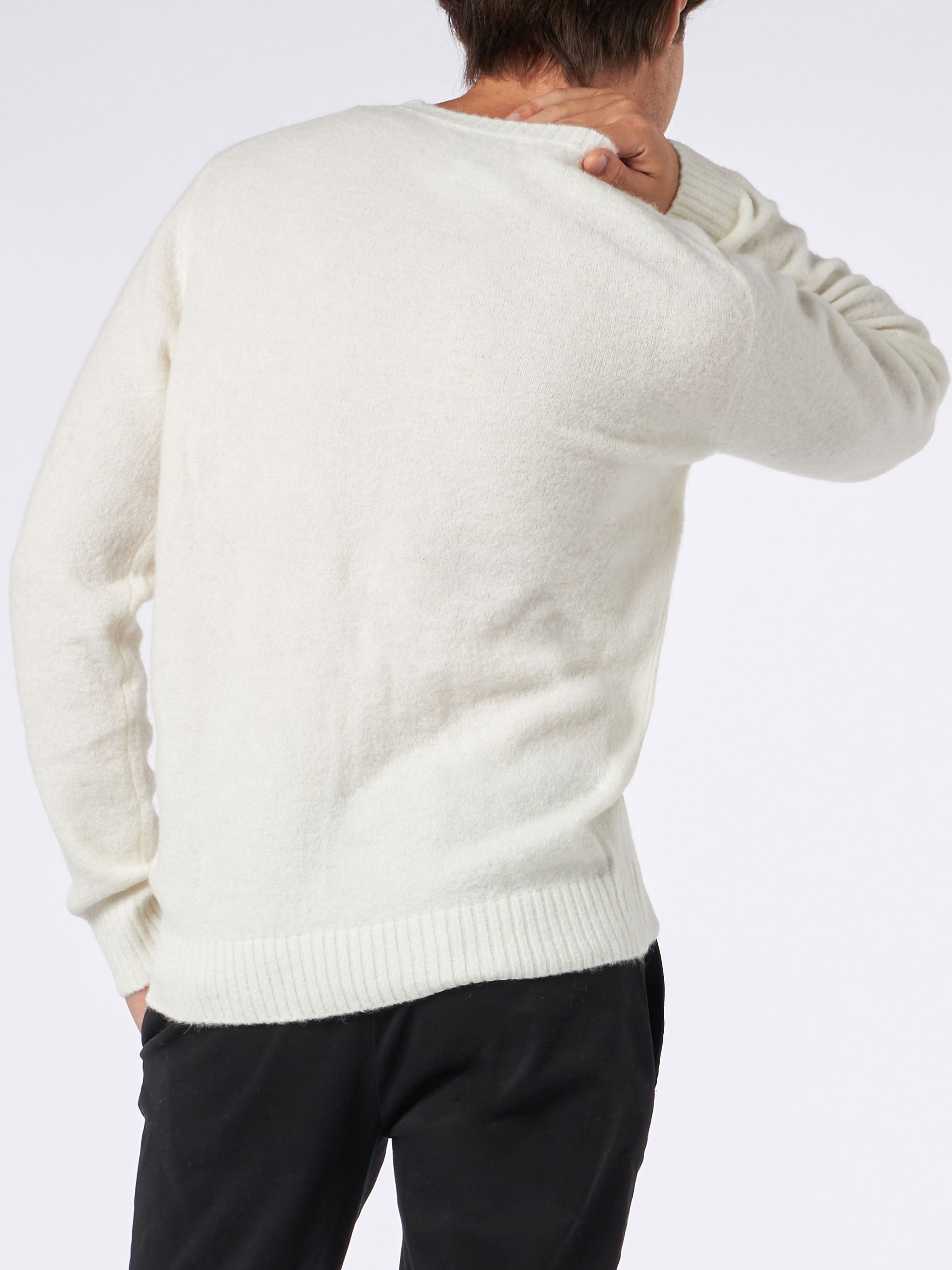 mc2-saint-barth-her-maglia-uomo-bianca-in-lana-stretch-con-ricamo-st-barth image 3