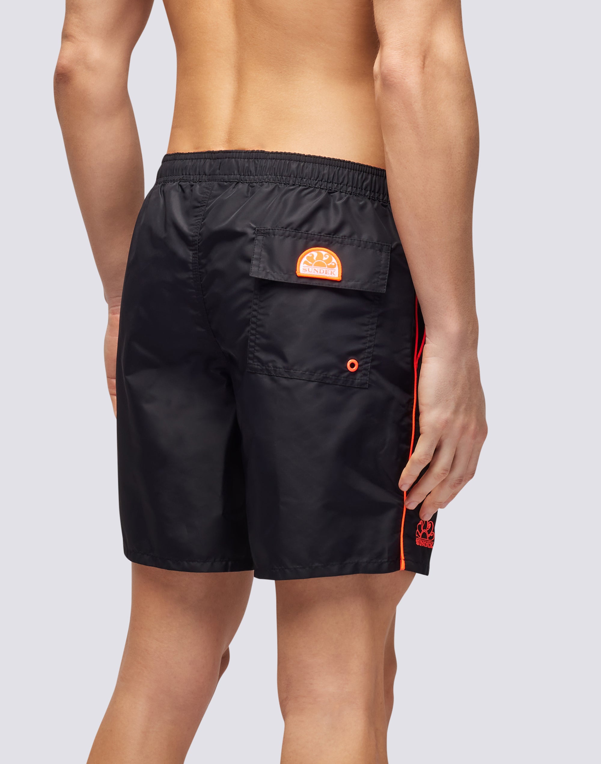 sundek-iconic-taffeta-boxer-mare-uomo-vita-elasticata-con-piping image 2