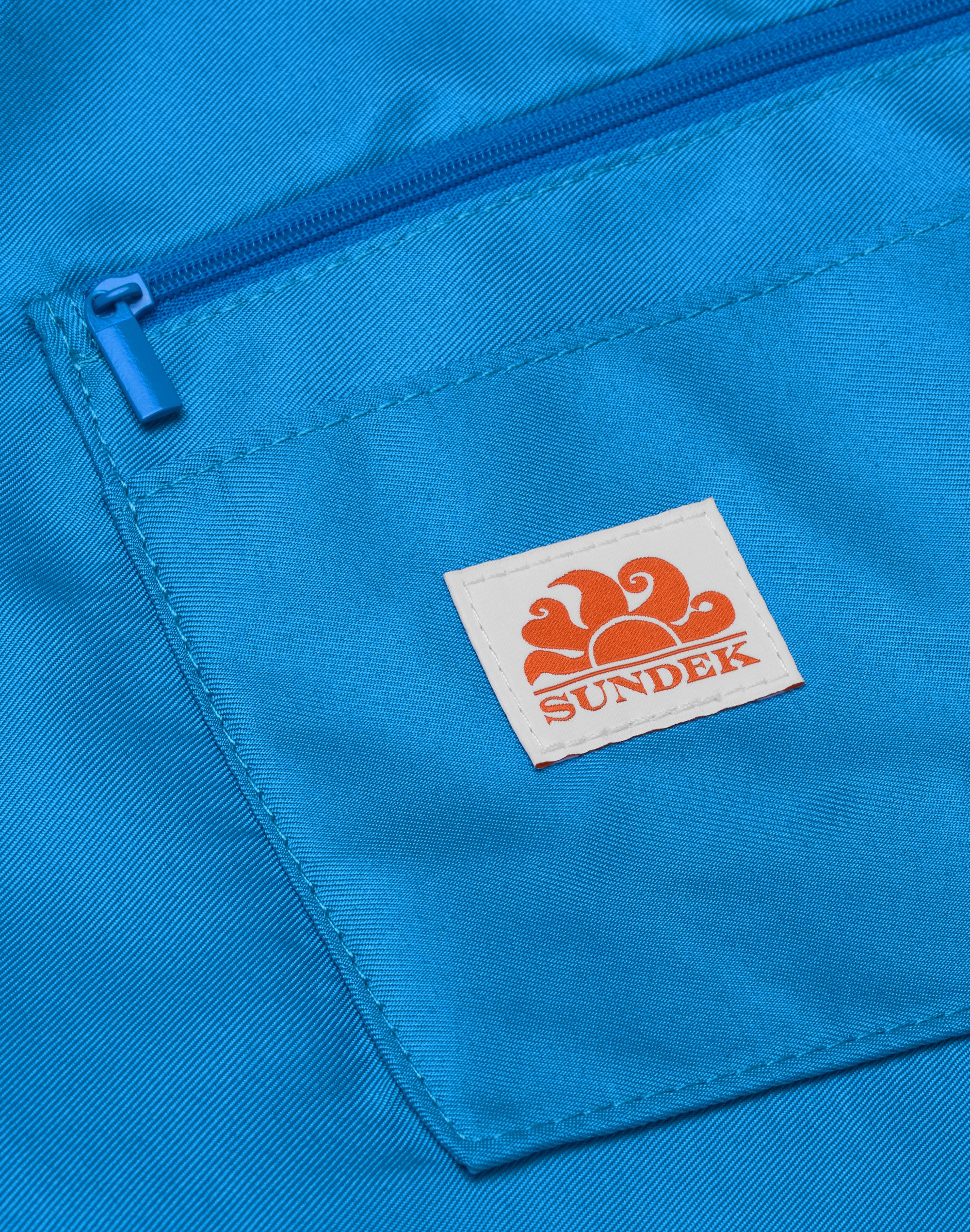 sundek-bon-borsa-mare-tote-con-dettagli-arcobaleno-e-tracolla image 3
