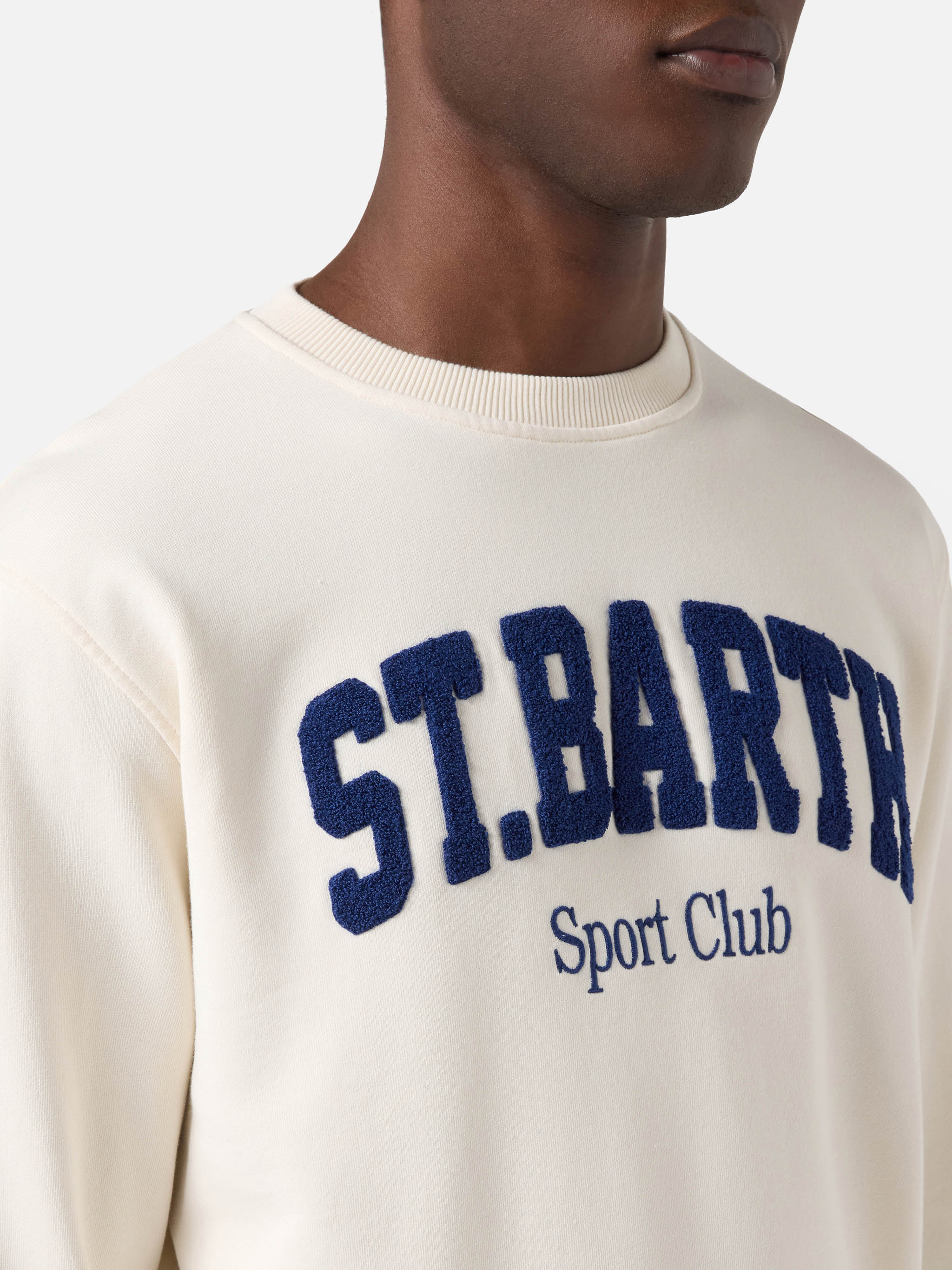 mc2-saint-barth-felpa-ponza-in-cotone-crema-con-logo-sport-club-effetto-spugna image 2