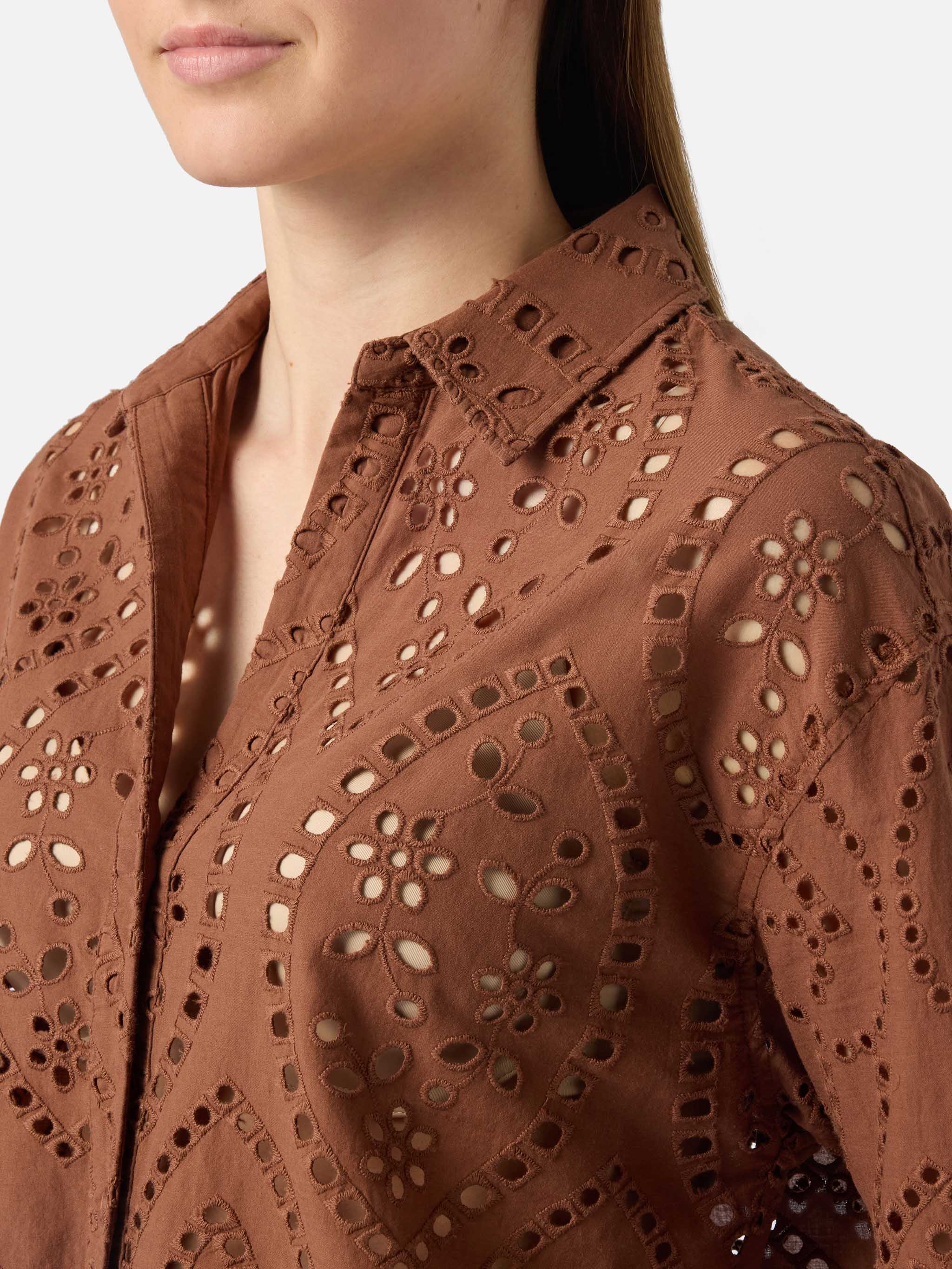 mc2-saint-barth-camicia-cristal-donna-oversize-in-cotone-sangallo-marrone image 2