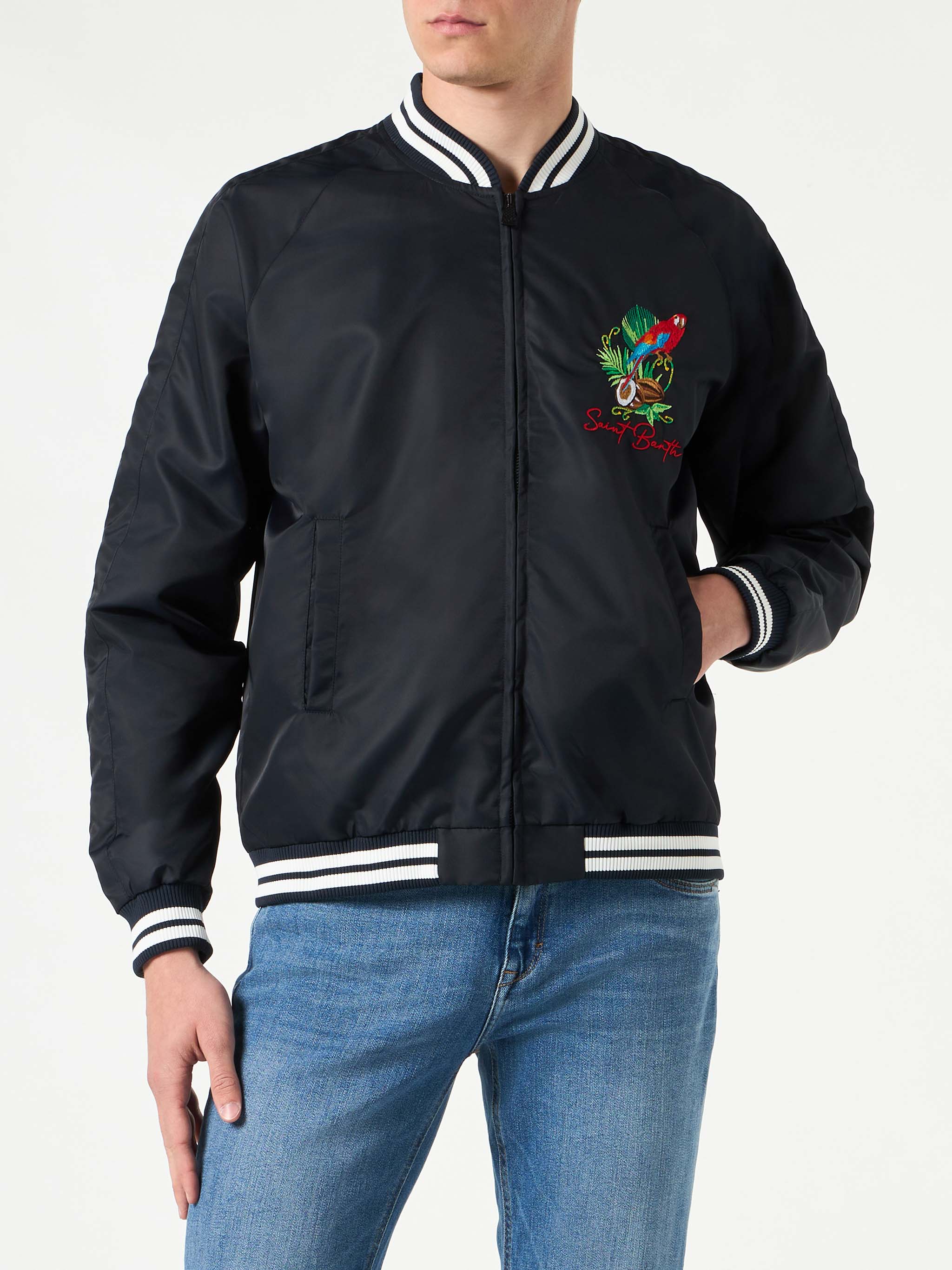 mc2-saint-barth-oakland-giacca-leggera-blu-navy-con-ricamo-pappagalli-uomo image 3