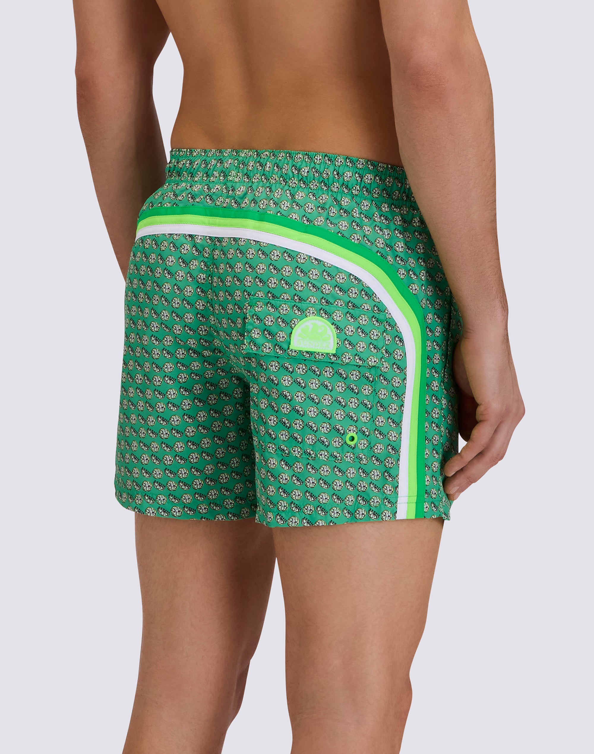 sundek-m504-costume-da-bagno-uomo-corto-fruit-fiesta-in-poliestere-riciclato-rep image 1