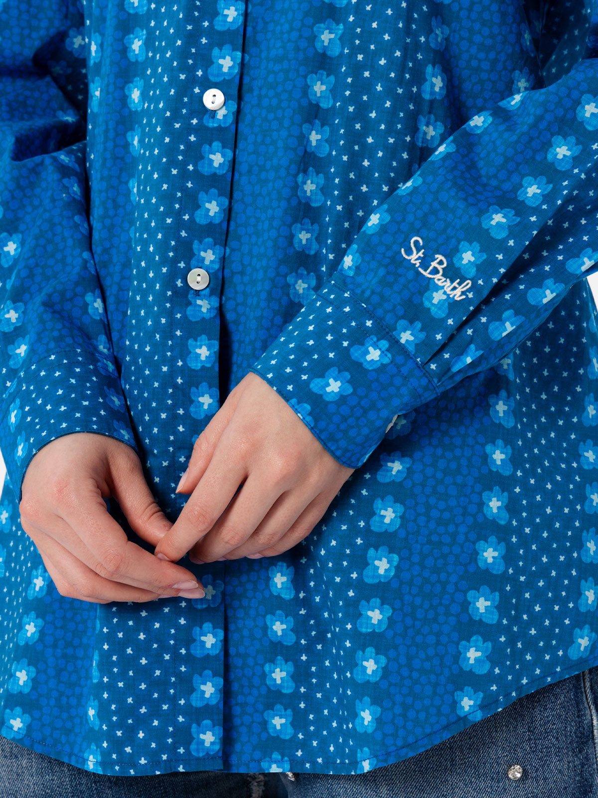 mc2-saint-barth-camicia-brigitte-donna-in-cotone-fantasia-floreale-indaco image 4