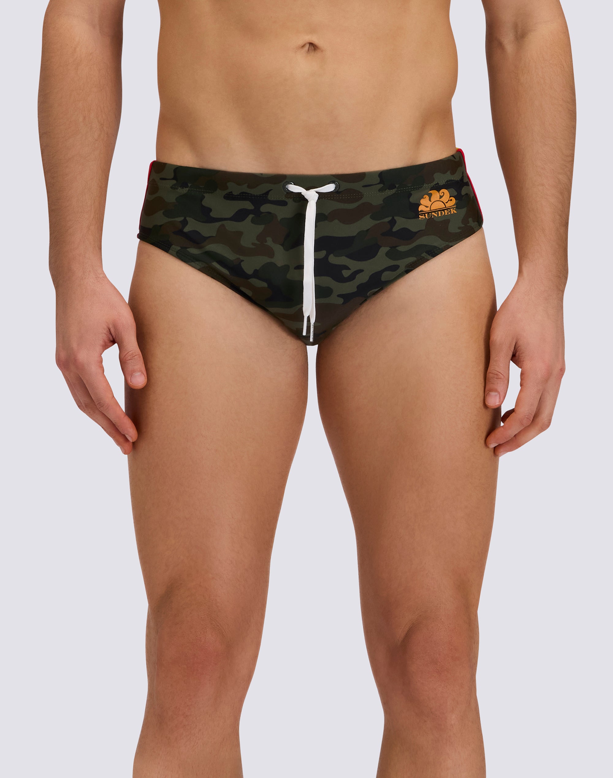 sundek-slip-mare-uomo-camou-con-banda-laterale-tricolore image 1