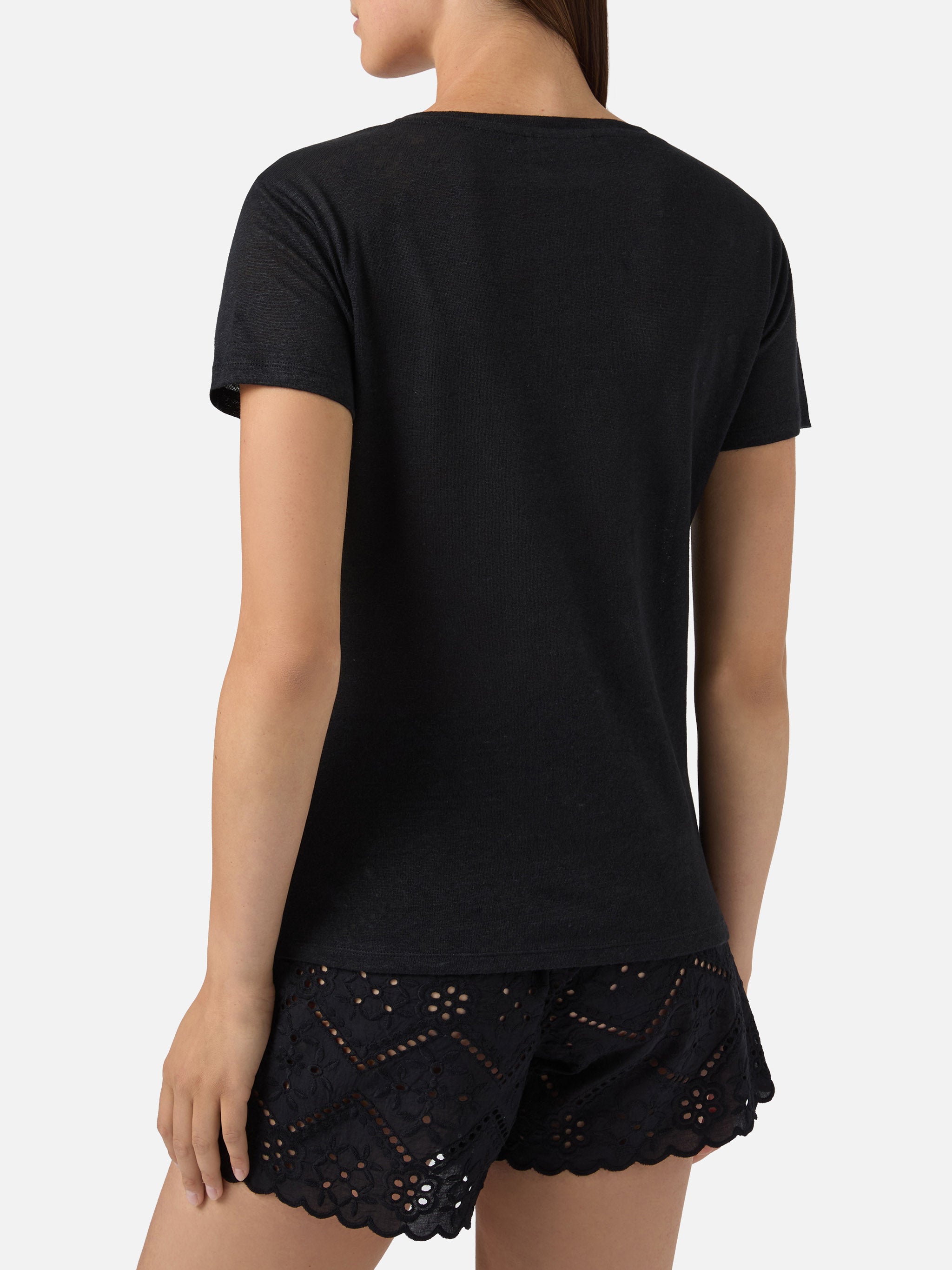 mc2-saint-barth-eloise-t-shirt-lino-nero-logo-ricamato-scollo-a-v image 4