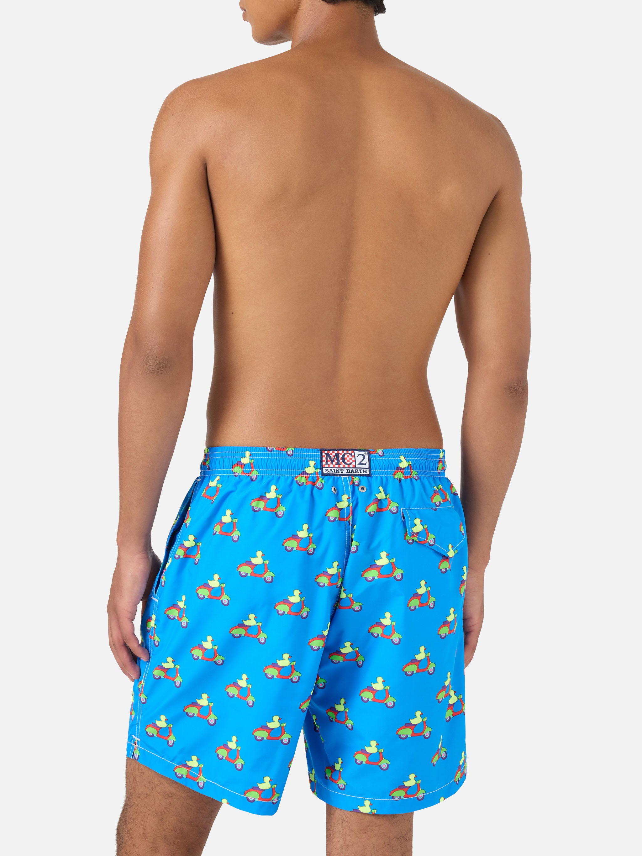 shorts-mare-mc2-saint-barth-blu-con-stampa-paperelle-su-scooter-special-edition- image 5