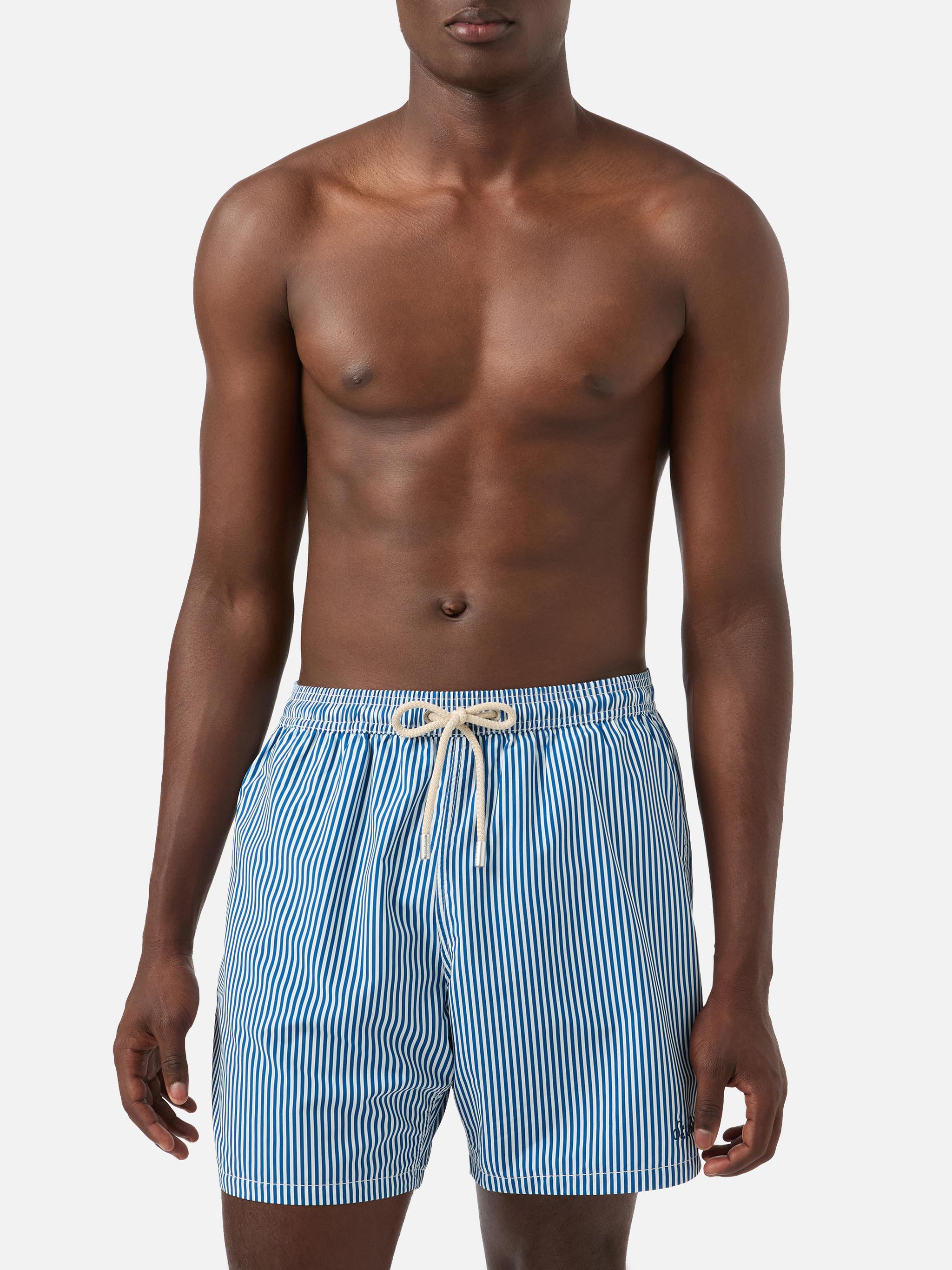mc2-saint-barth-syros-costume-mare-uomo-a-righe-bianche-e-blu image 3