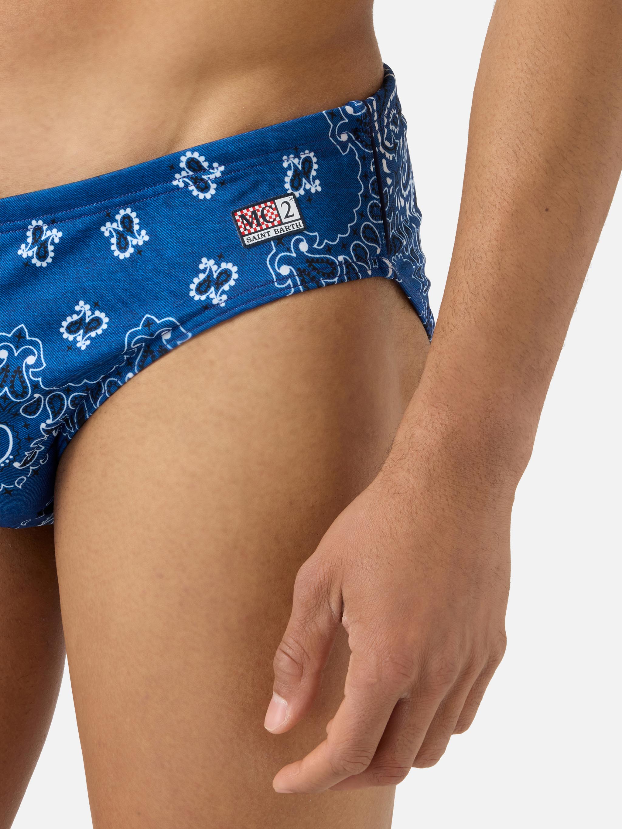 slip-mare-mc2-saint-barth-cayo-con-stampa-bandanna-blu-navy image 4