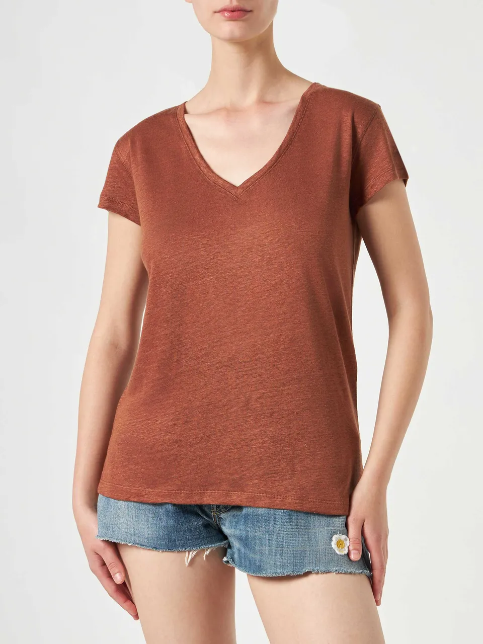 mc2-saint-barth-eloise-t-shirt-donna-in-lino-marrone-scollo-a-v image 1