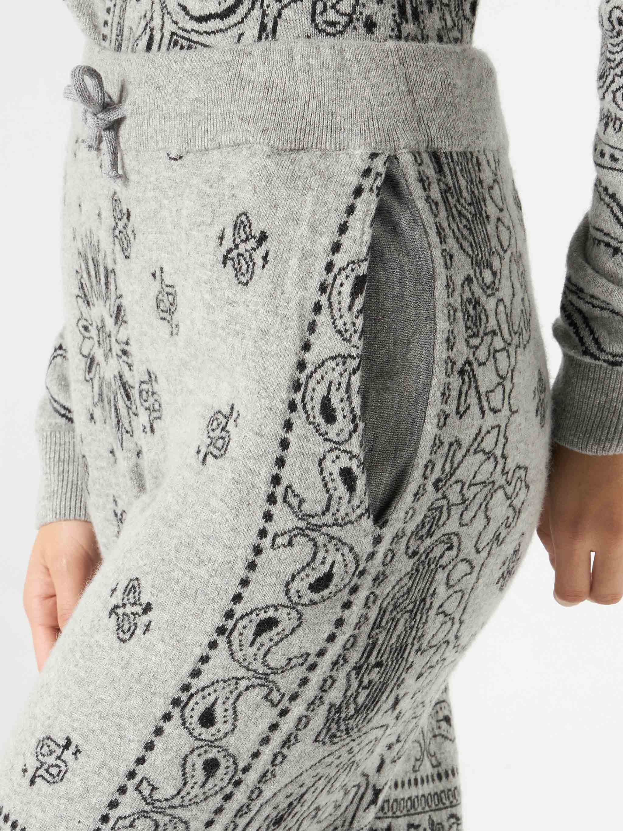 mc2-saint-barth-pantaloni-jogger-donna-maglia-jacquard-bandana-bianca image 4