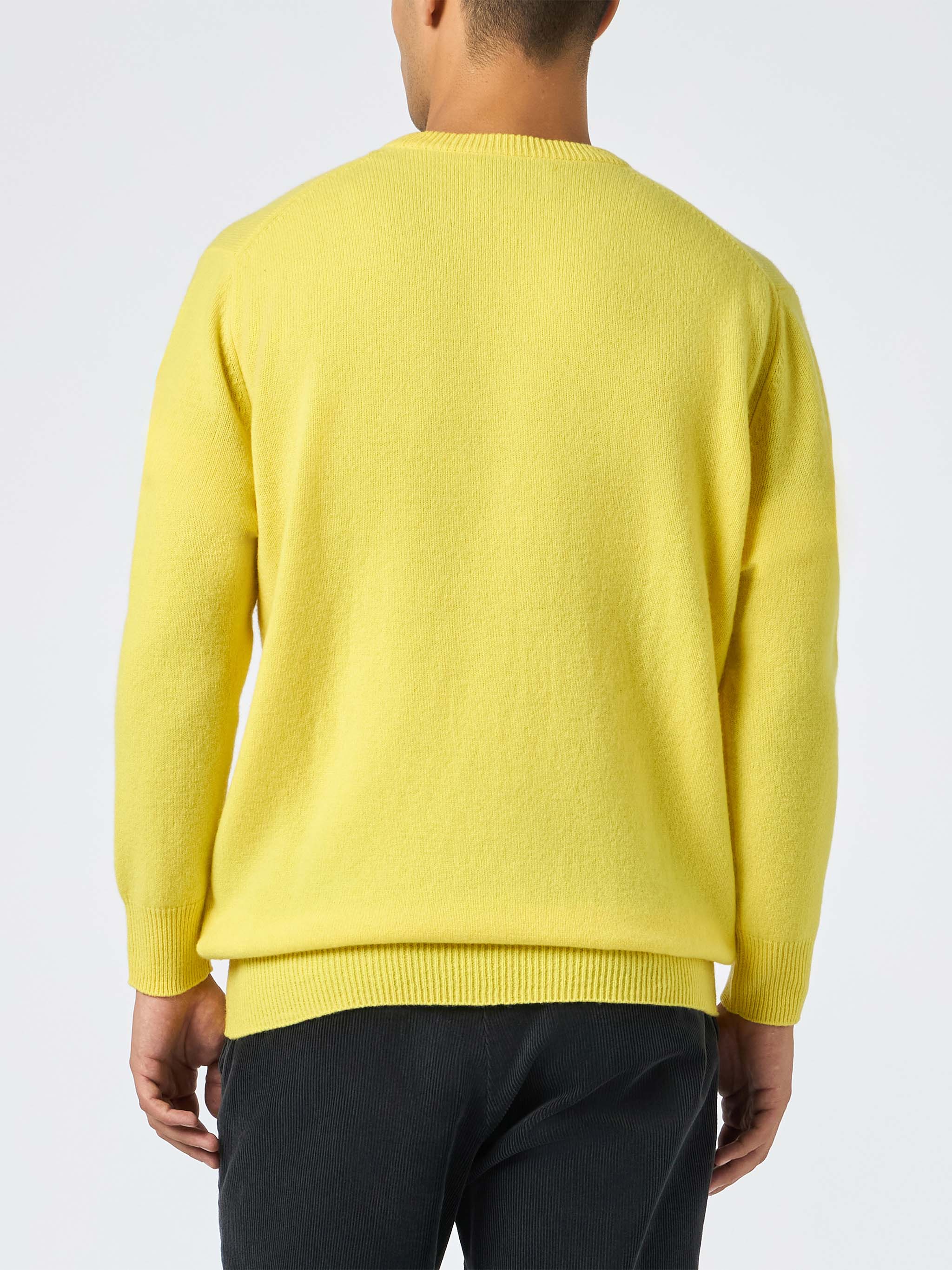 mc2-saint-barth-regent-maglione-uomo-giallo-lambswool-girocollo image 2