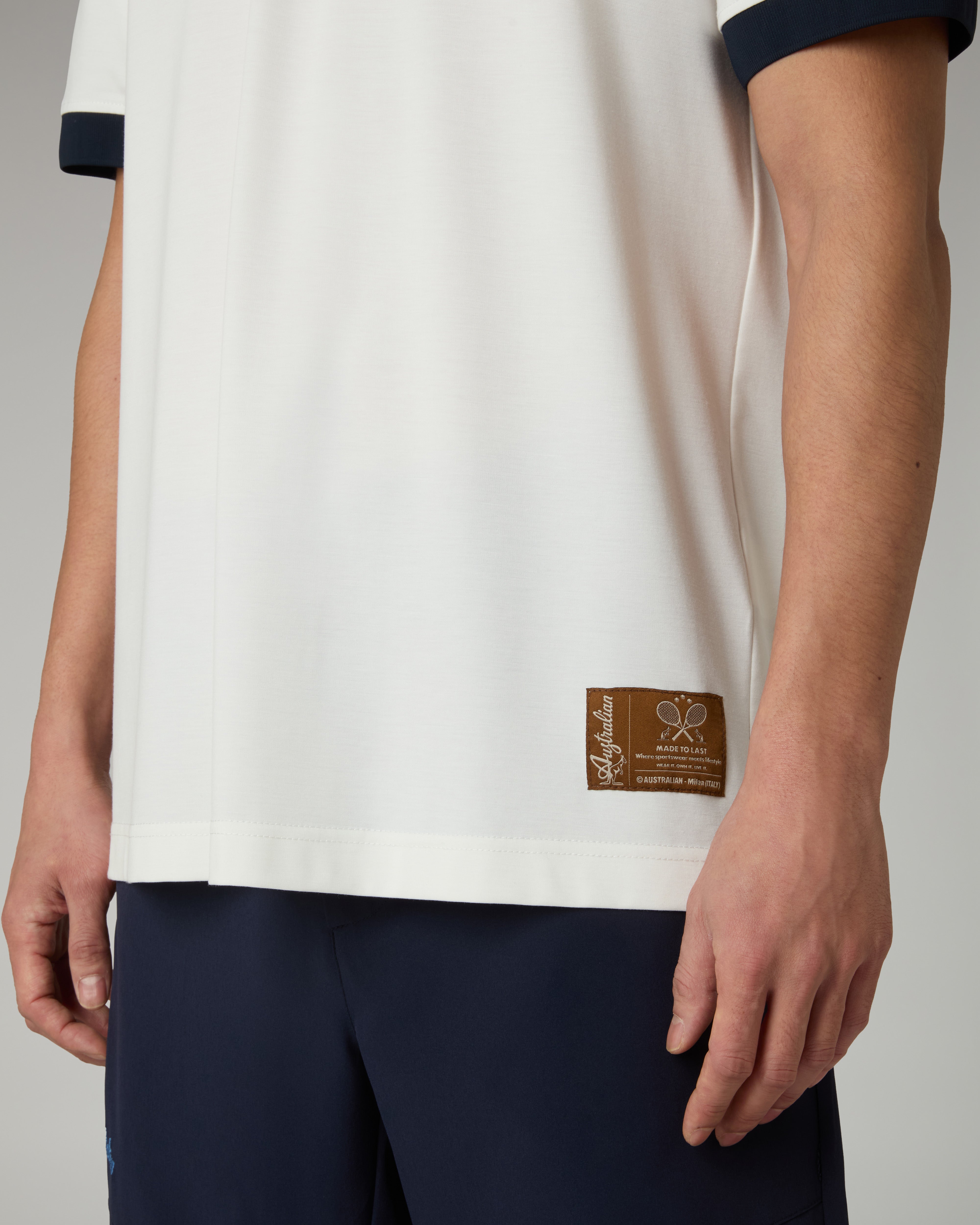 australian-flowline-t-shirt-latte image 5