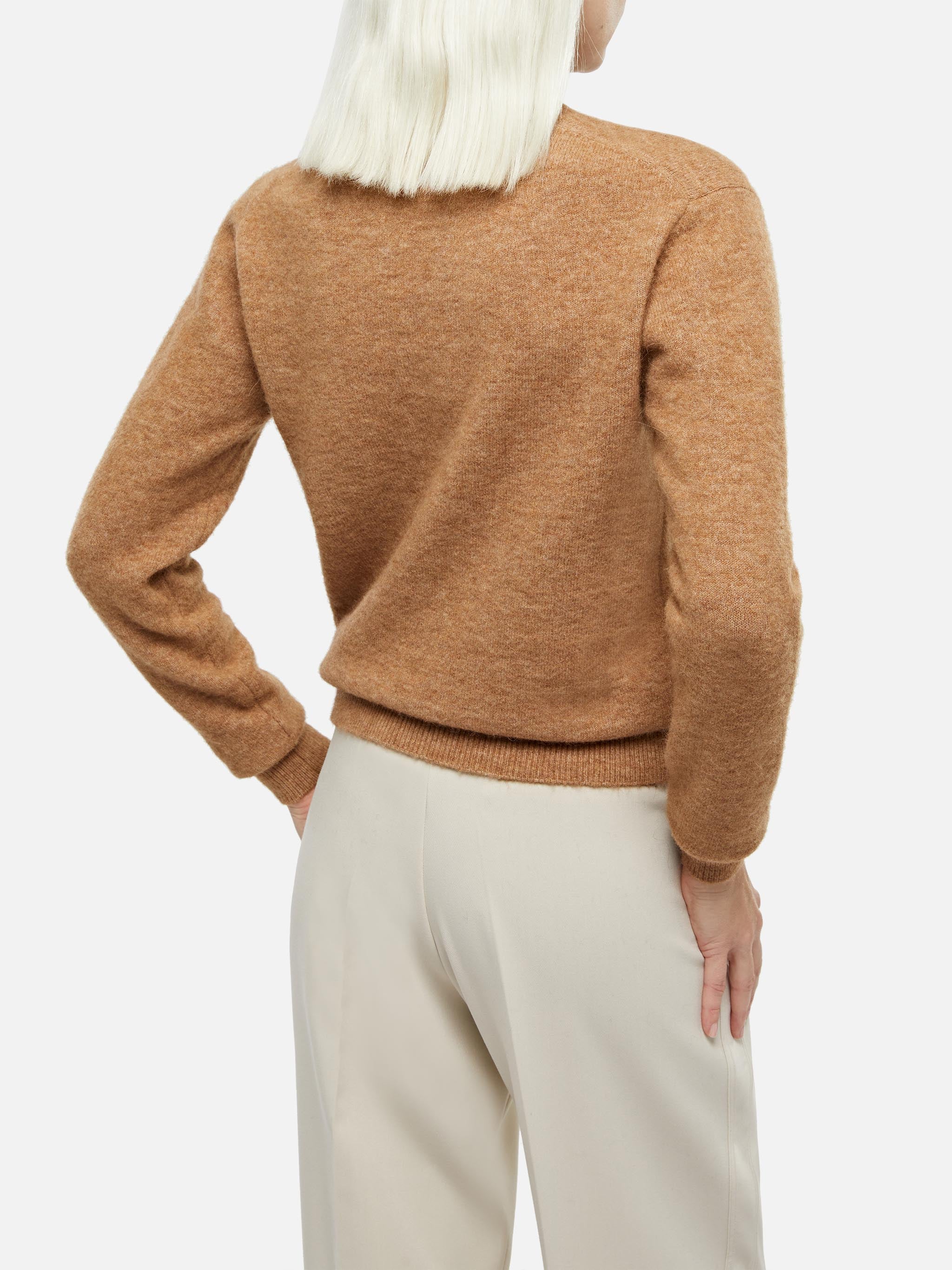 maglia-mc2-saint-barth-sorbonne-da-donna-in-filato-stretch-cammello-girocollo-co image 3