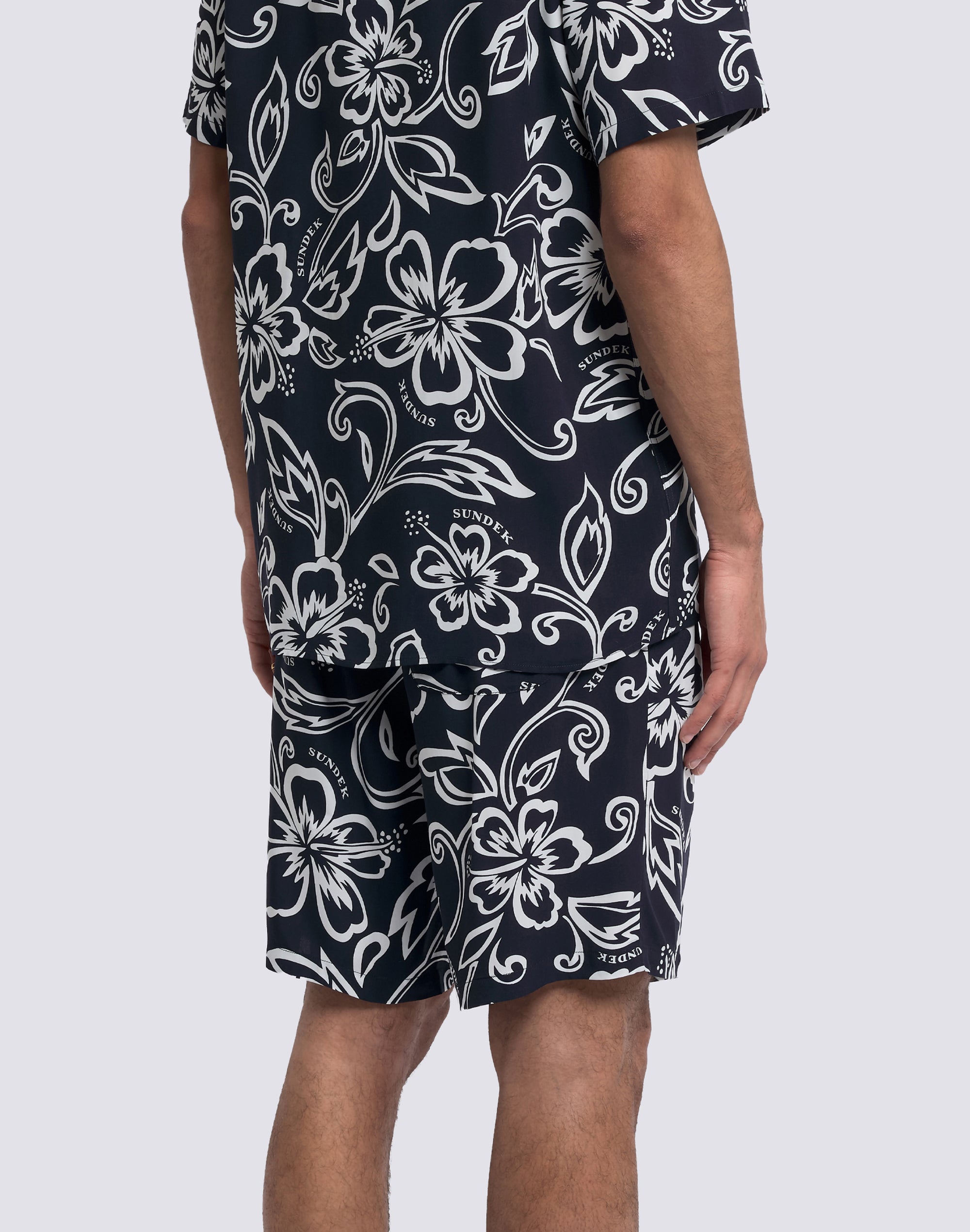 sundek-walkshort-uomo-stampato-viscosa-popline-vita-elastica image 5
