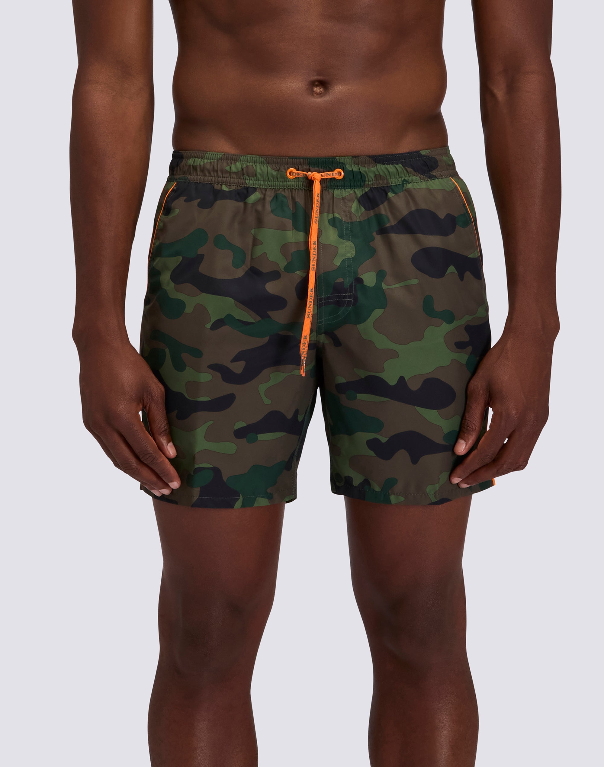 sundek-m420bdrt353-costume-uomo-media-lunghezza-camou-repreve image 1