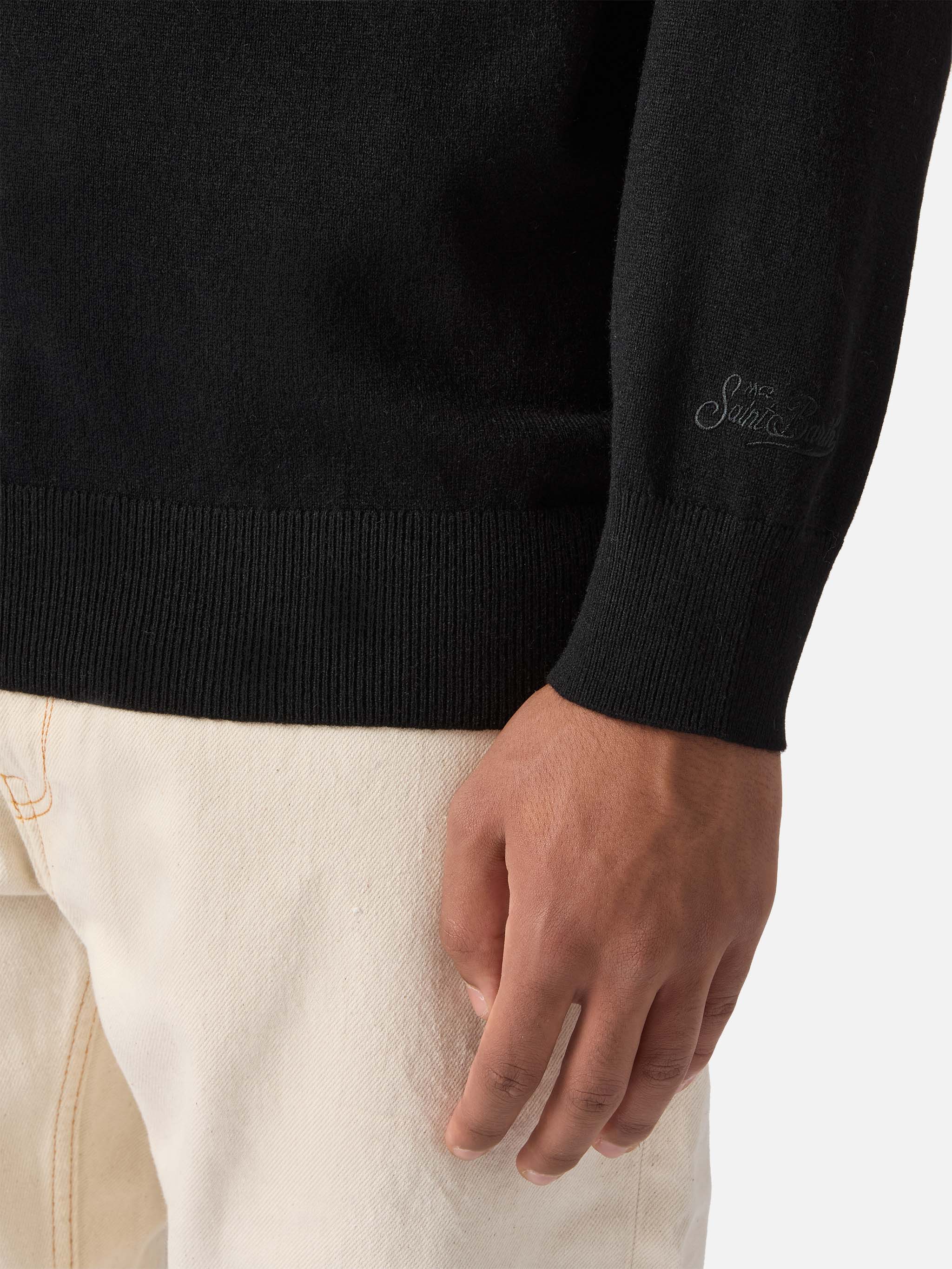 mc2-saint-barth-heron-light-maglione-girocollo-uomo-nero-golden-power image 3