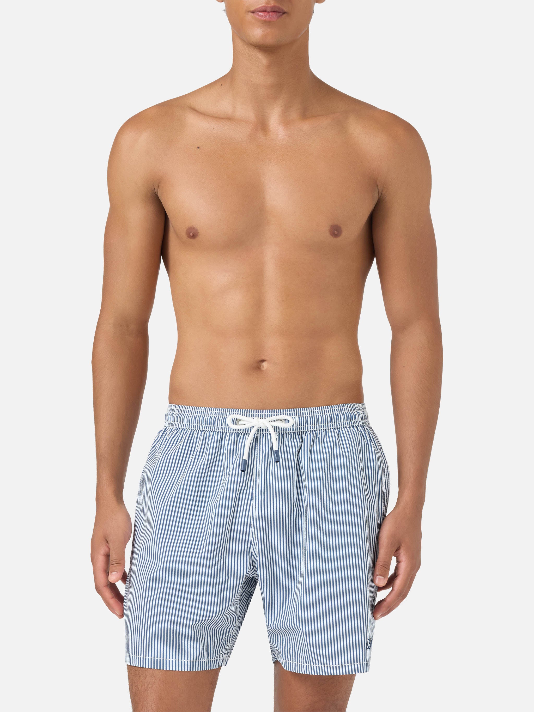 mc2-saint-barth-patmos-costume-mare-uomo-in-seersucker-rigato-blu-navy-e-bianco image 3